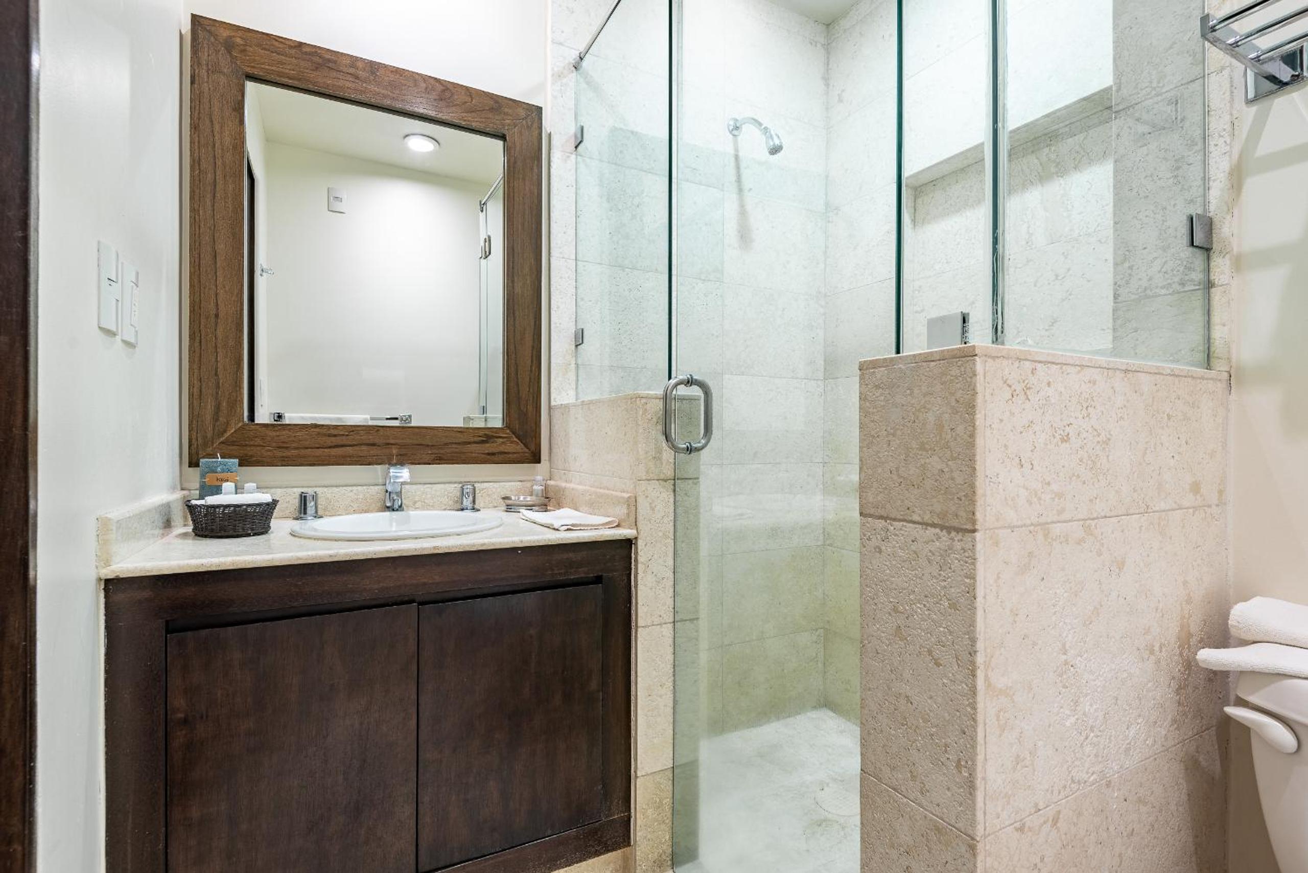 Junior Suite - Photo 16