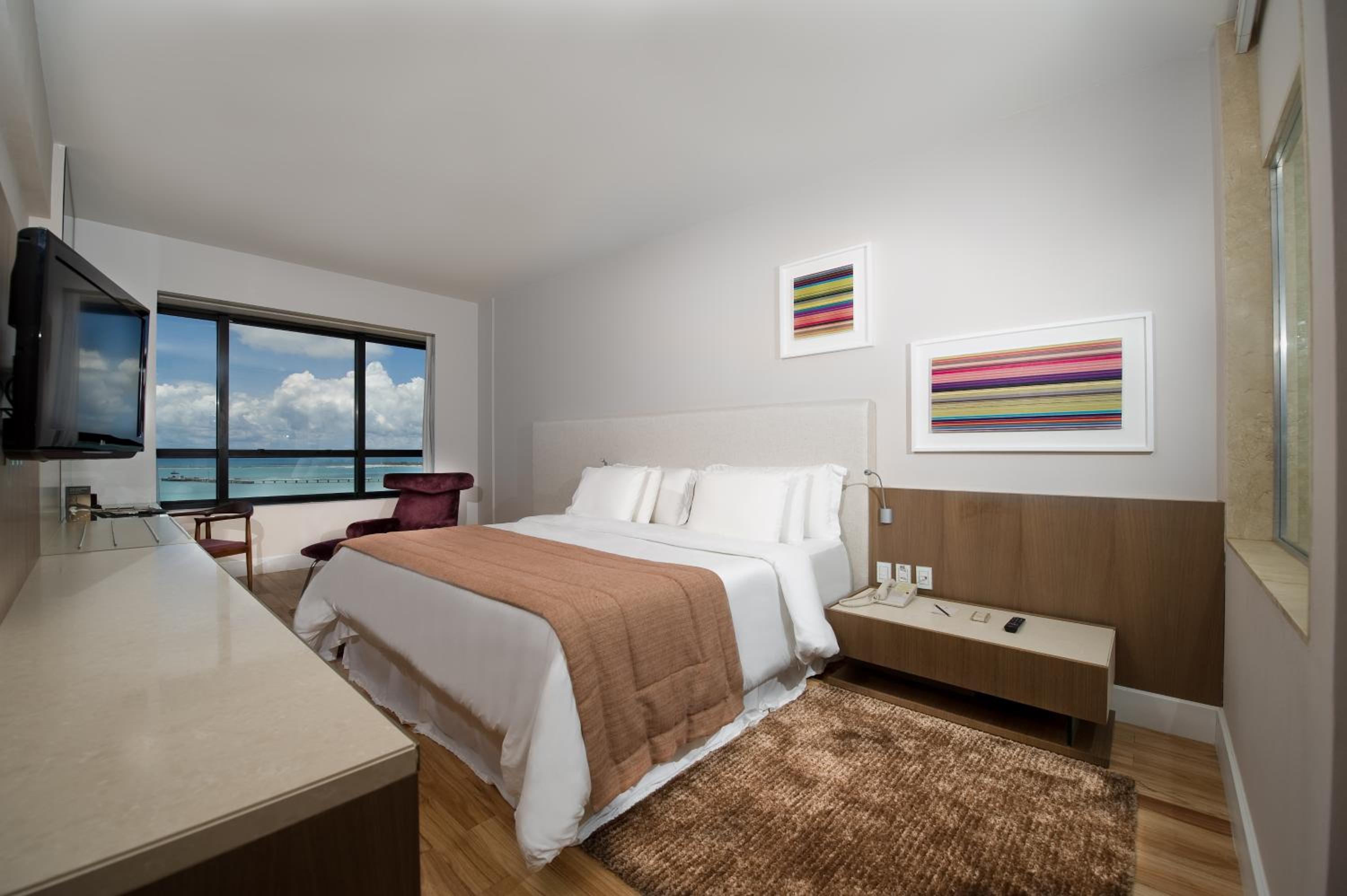 Gran Class Deluxe Double or Twin with Frontal Sea View
