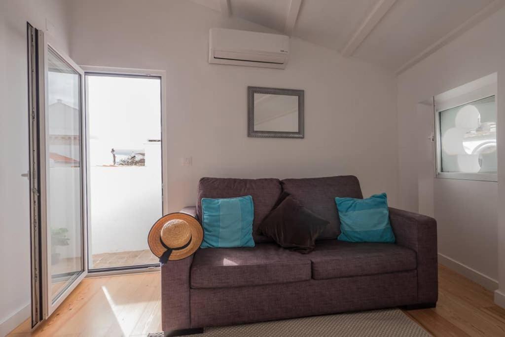 One-Bedroom House - Photo 23