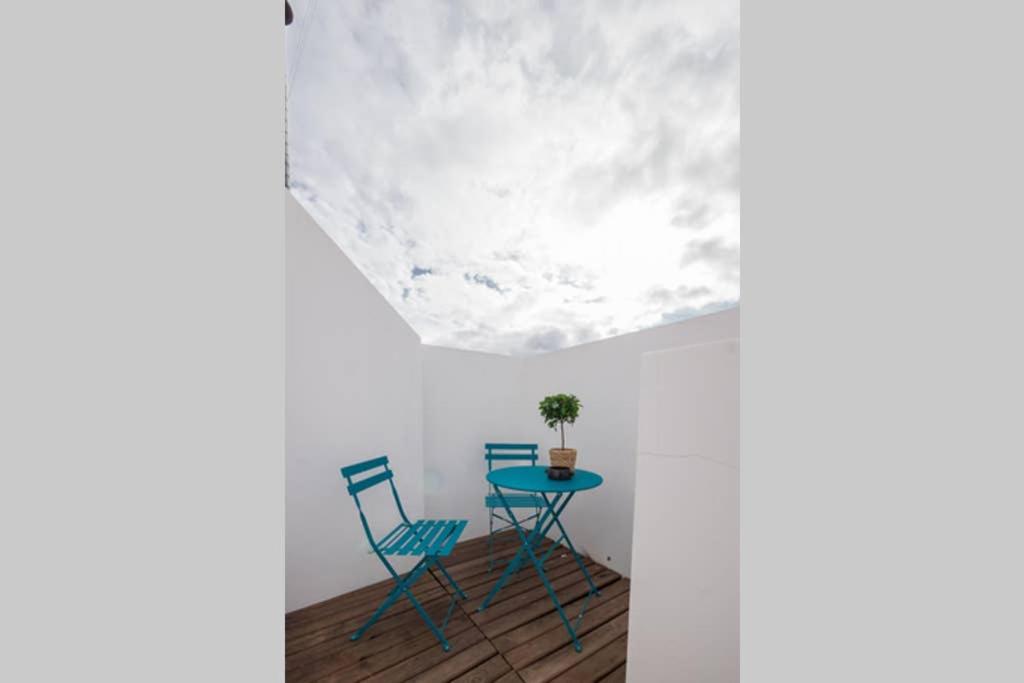 One-Bedroom House - Photo 36