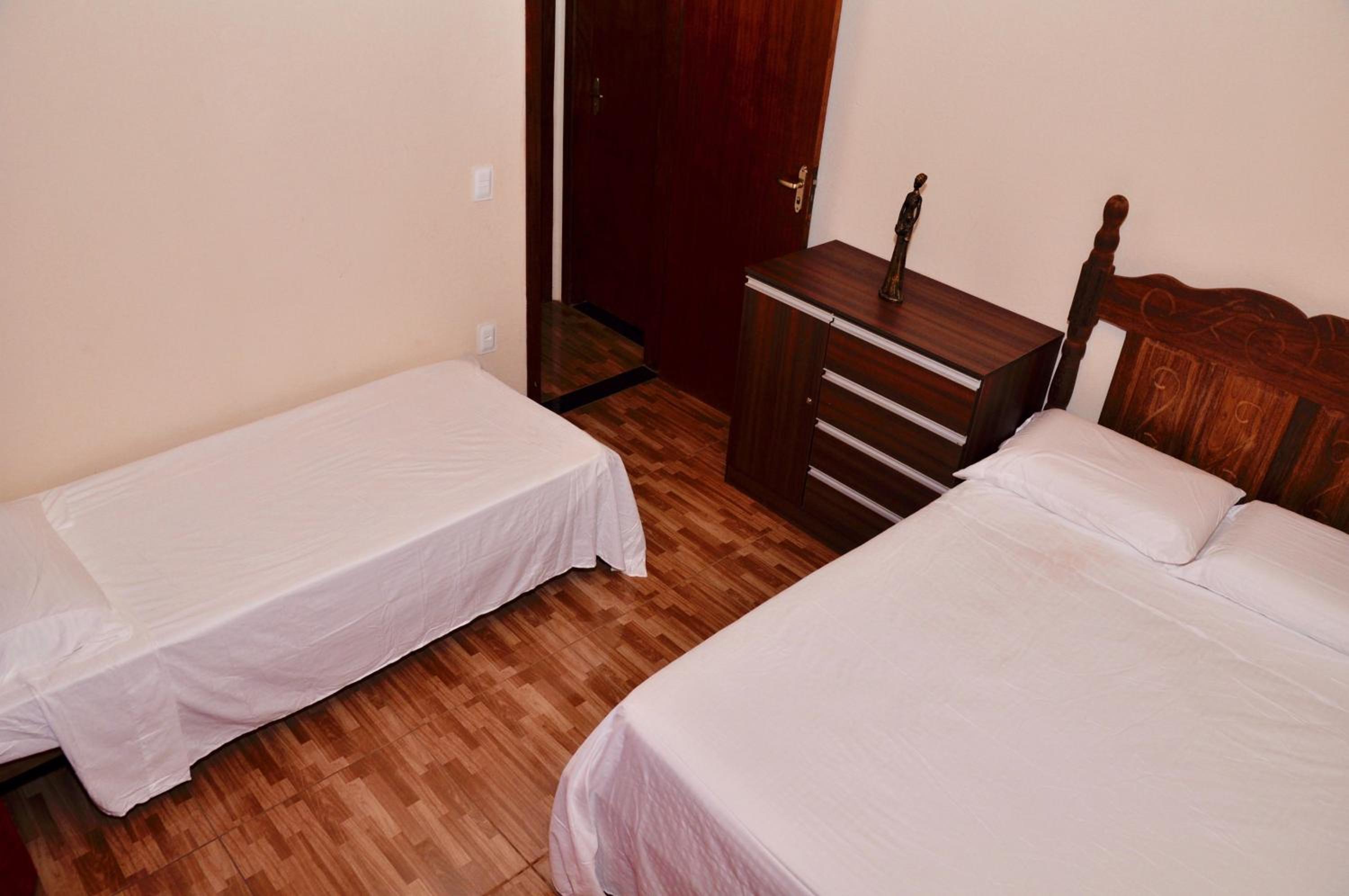 Three-Bedroom Bungalow - Photo 1