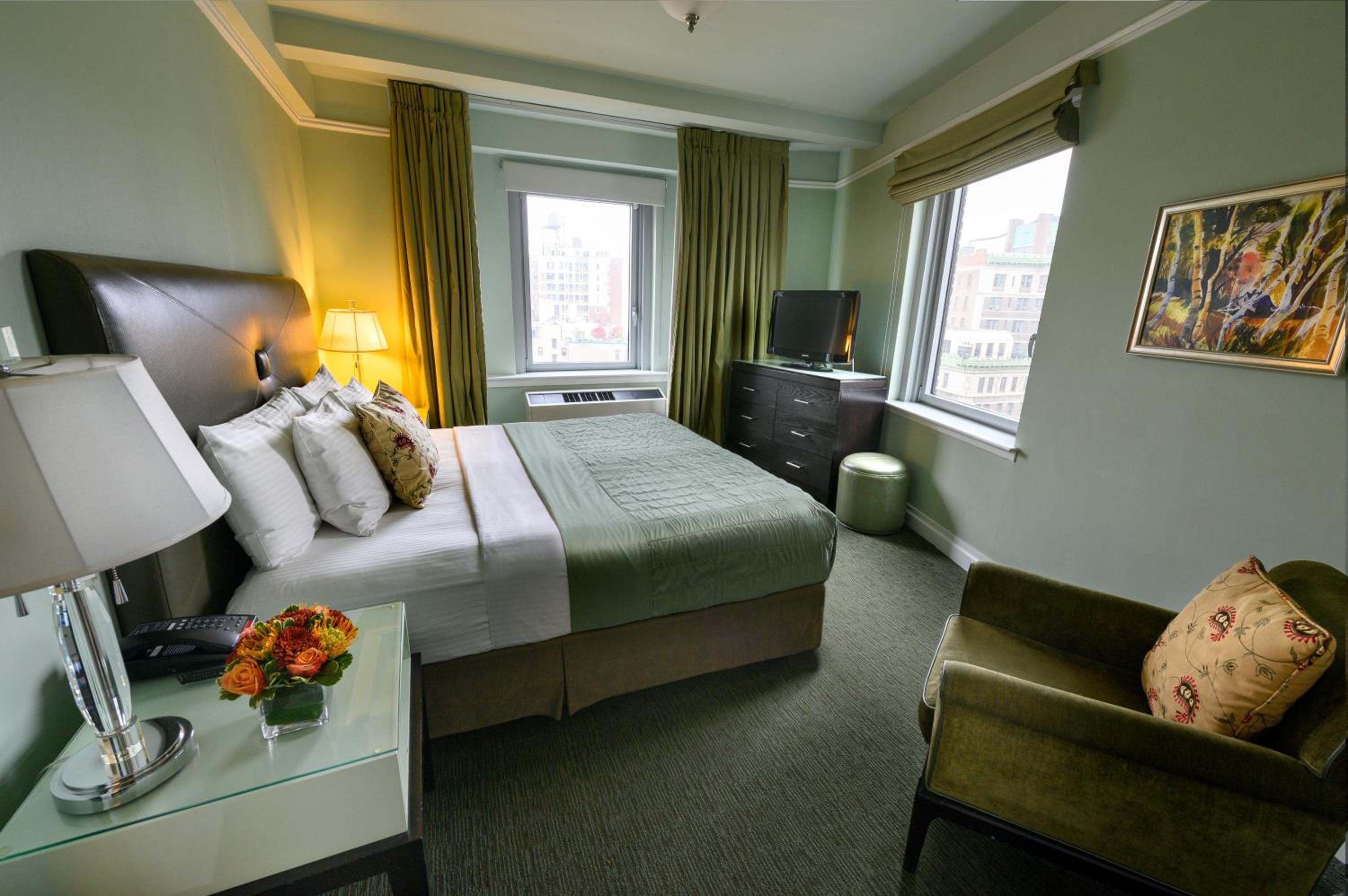 Two-Bedroom Suite - Photo 1