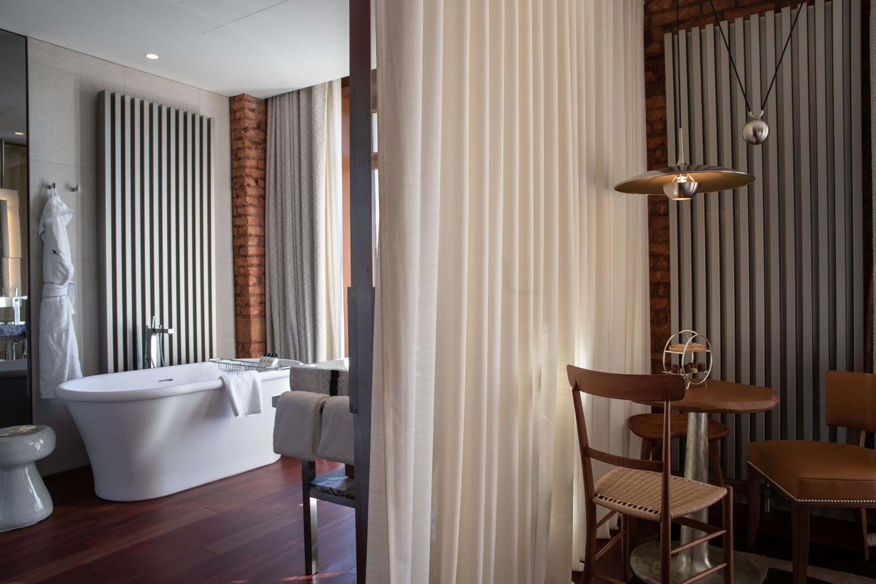 Premier Double Room with Terrace - Photo 2