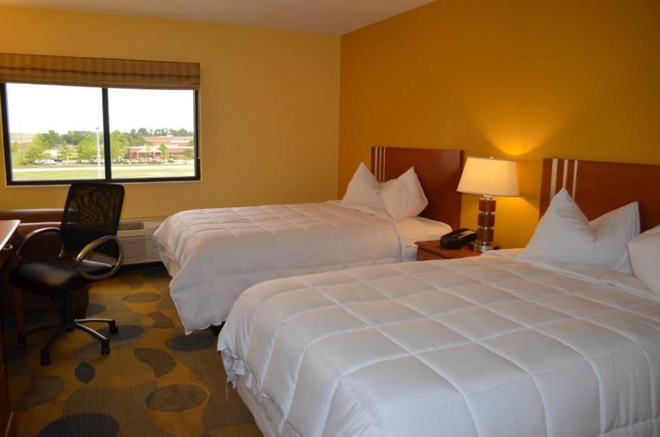 Double Room with Two Double Beds - Non-Smoking photo 1