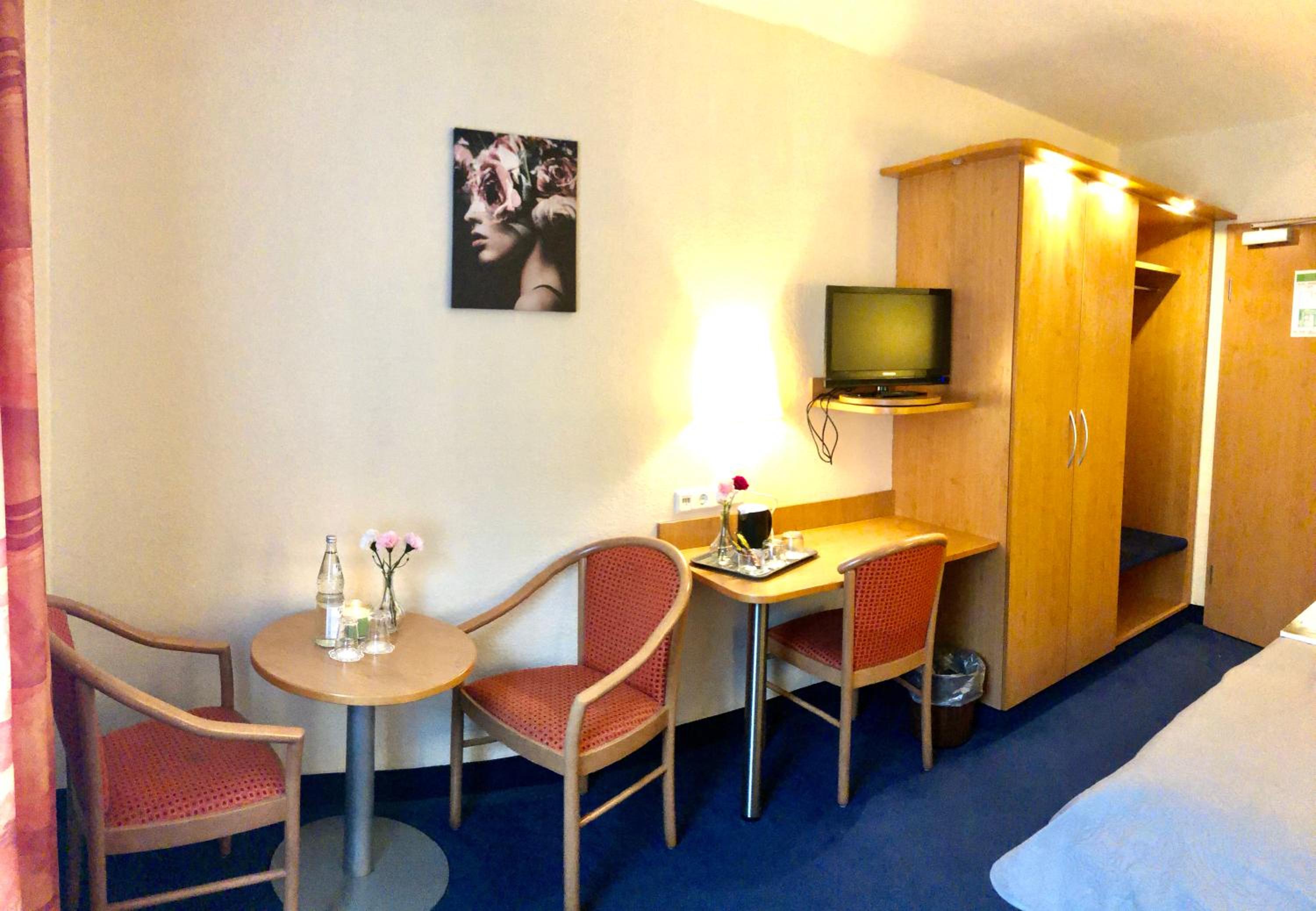 Triple Room - Photo 2