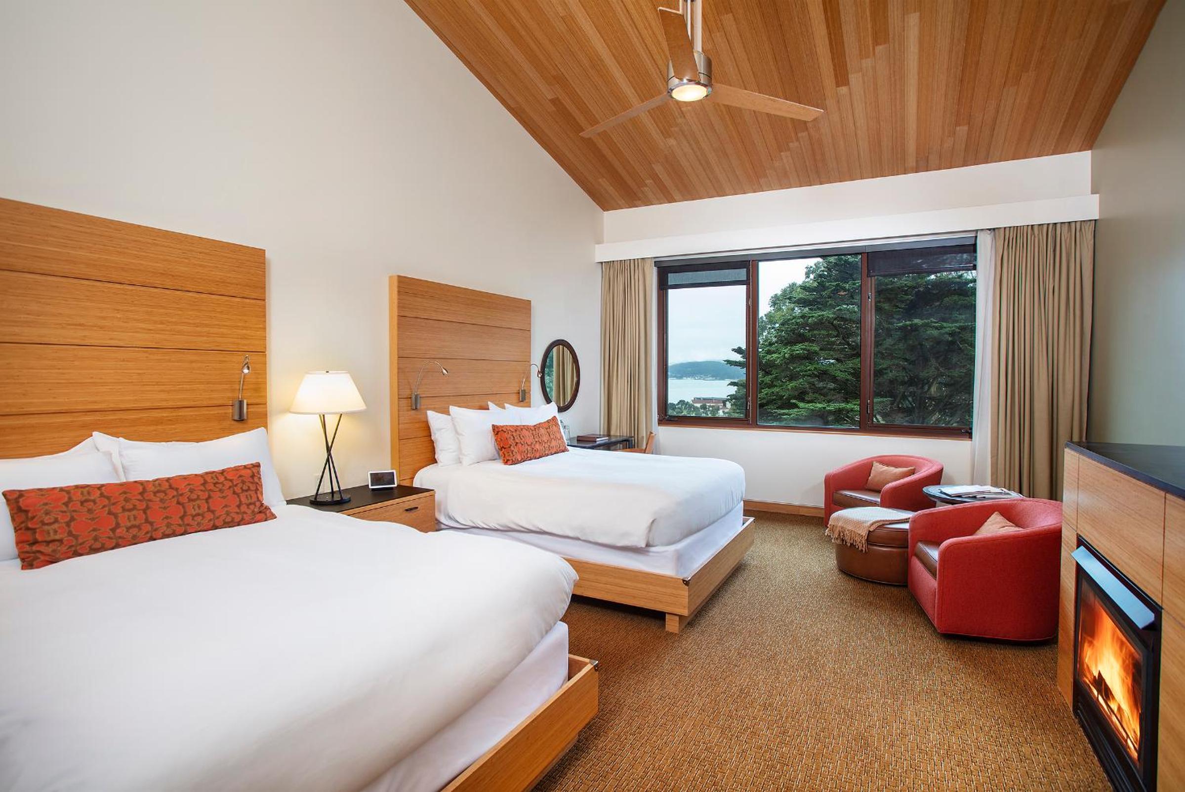 Contemporary Double Queen Room - Photo 1