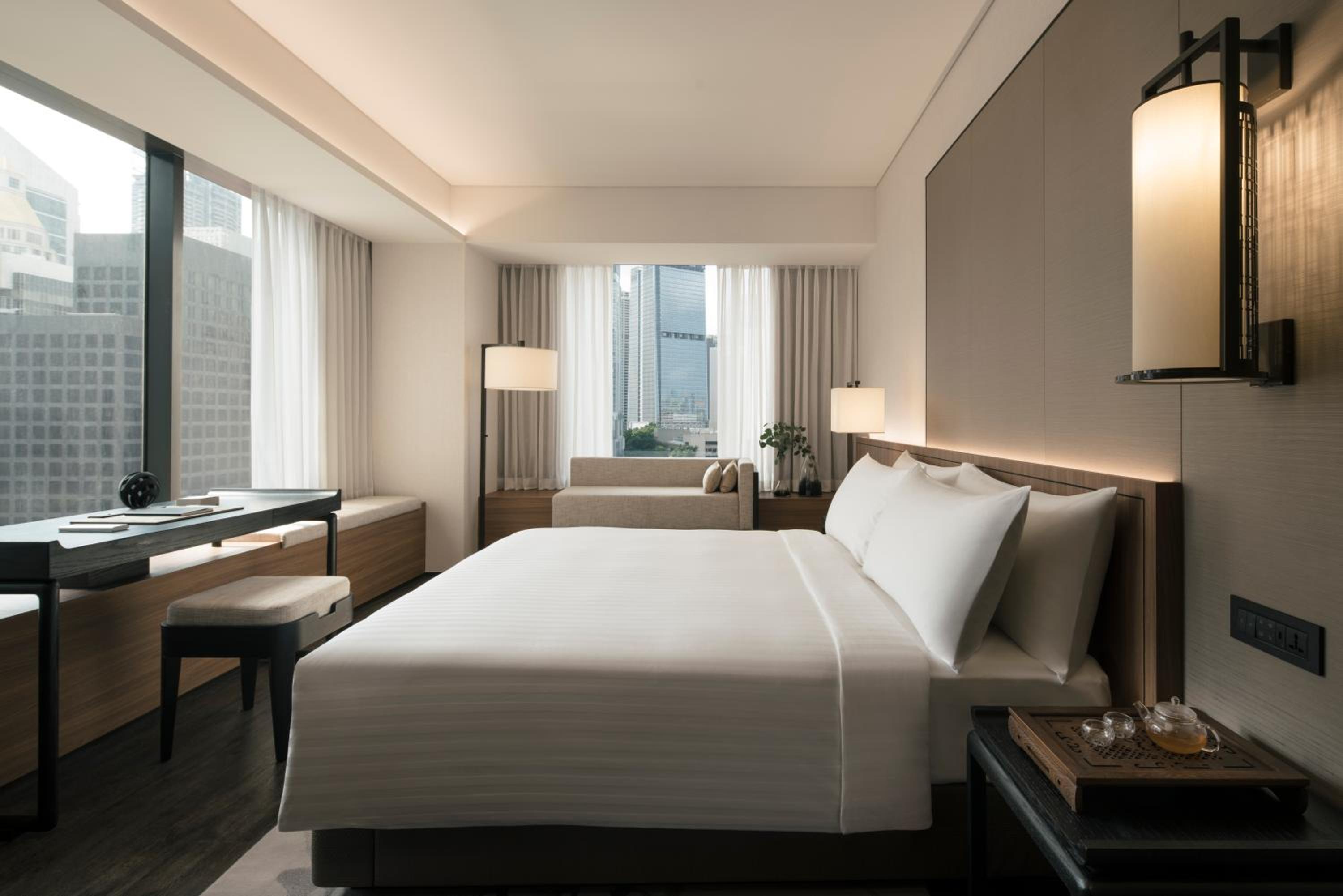 Premier Single Room