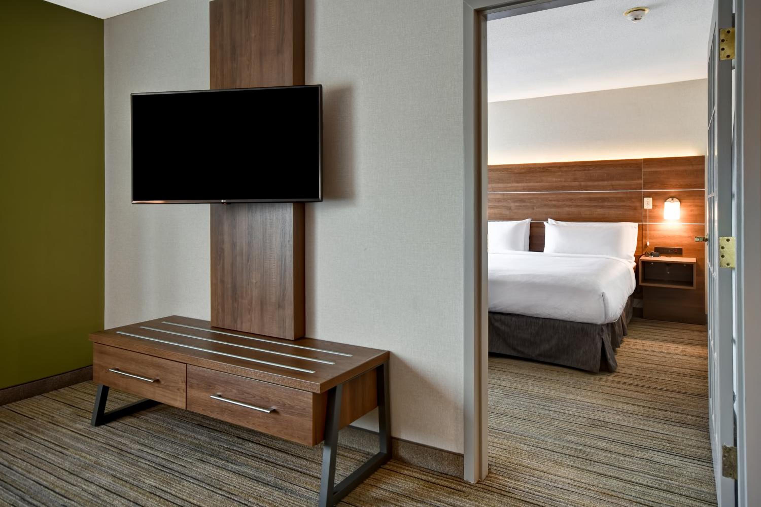 King Suite - Photo 9