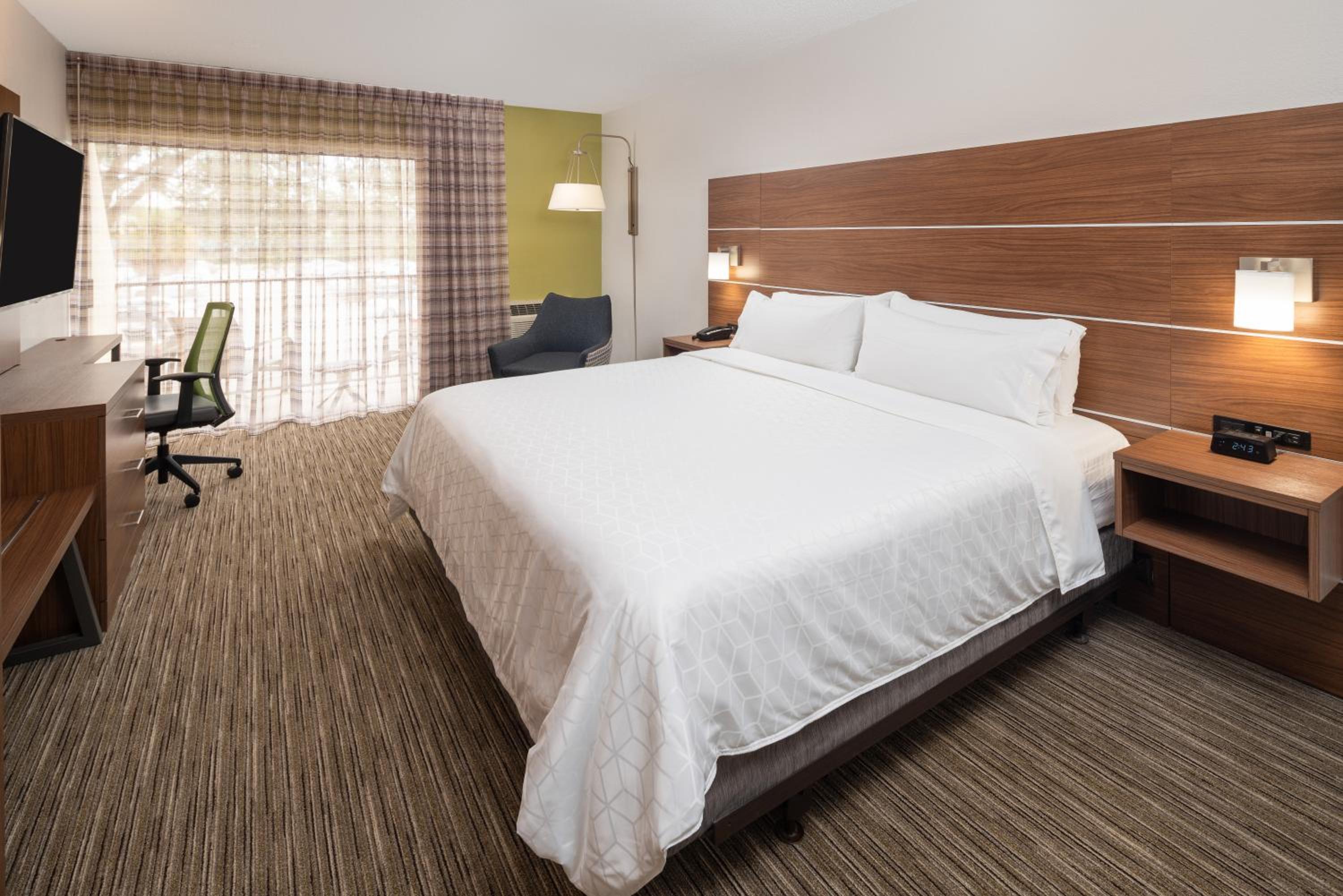 Standard Double Room with Balcony photo 3