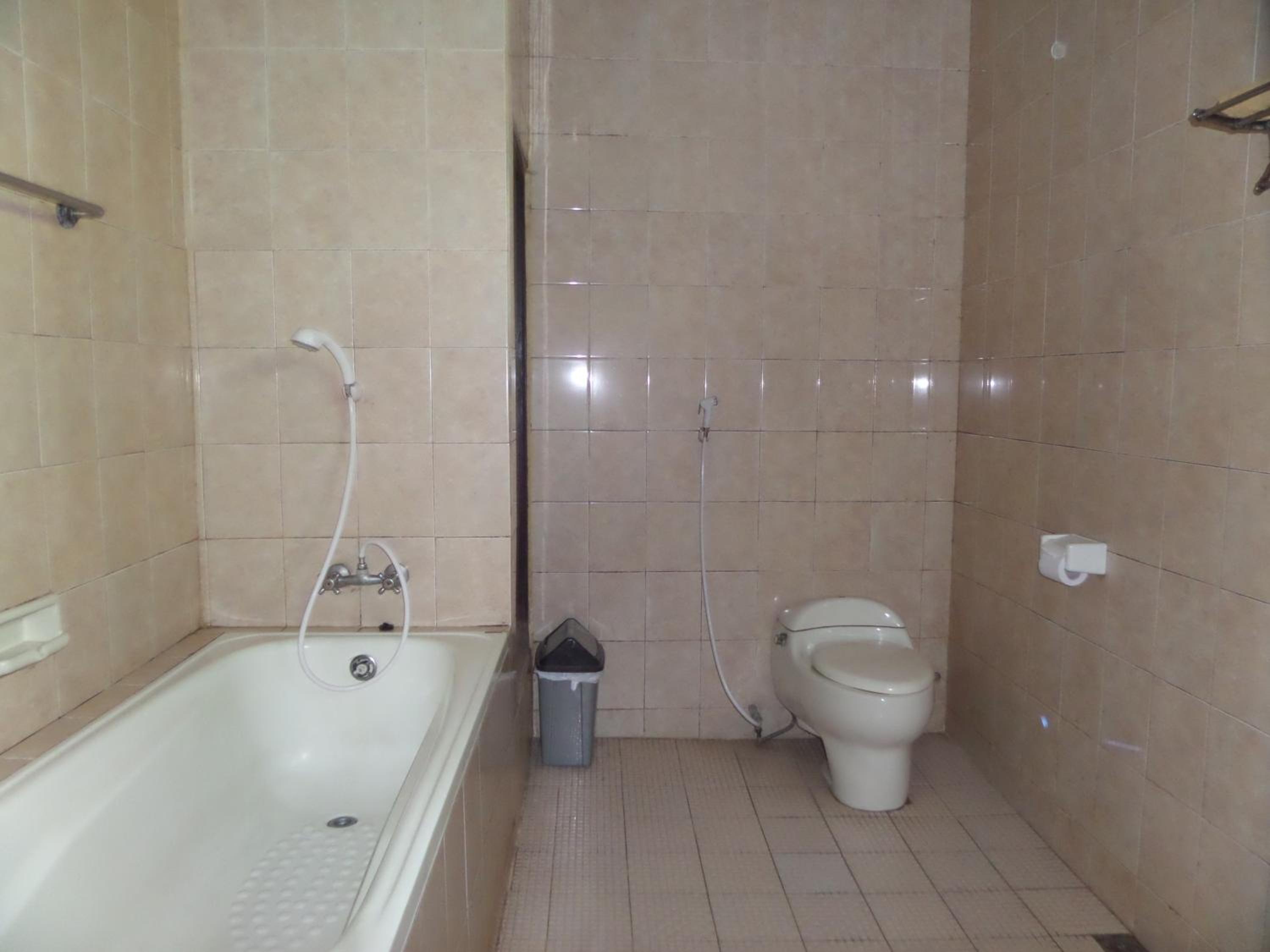 Deluxe Triple Room - Photo 9