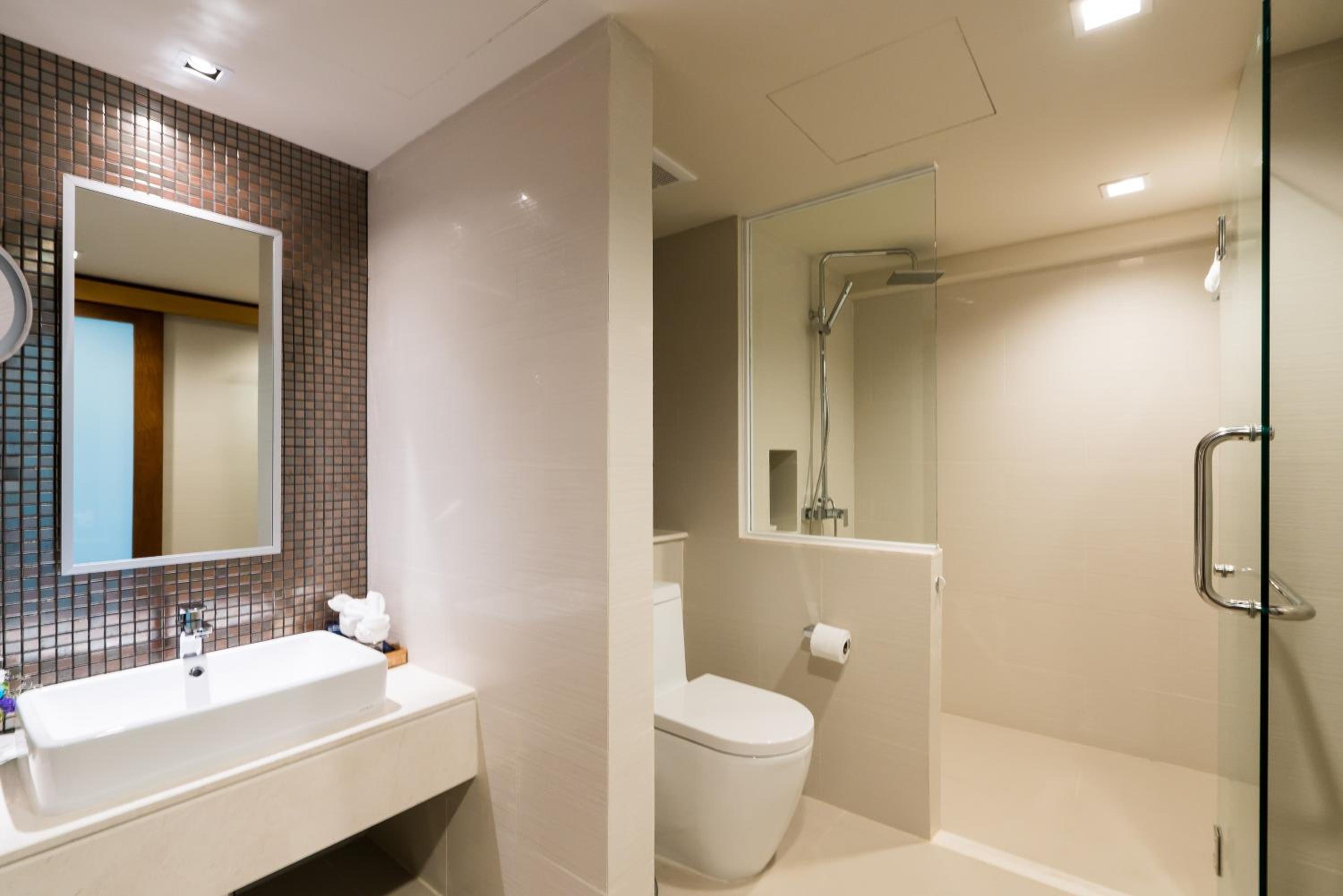 Family Suite (2 bedrooms) - Photo 19