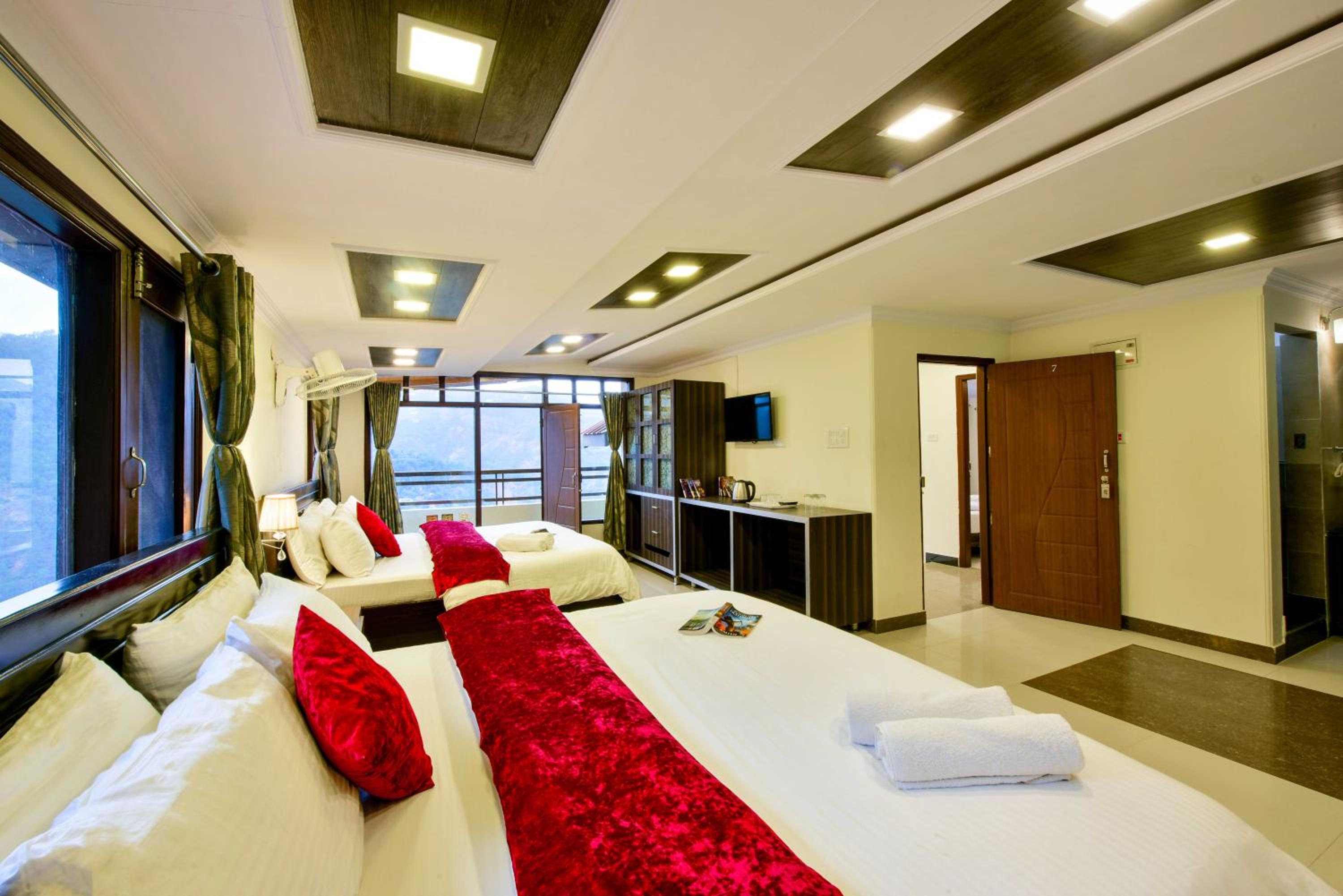 Family Room with Balcony photo 1