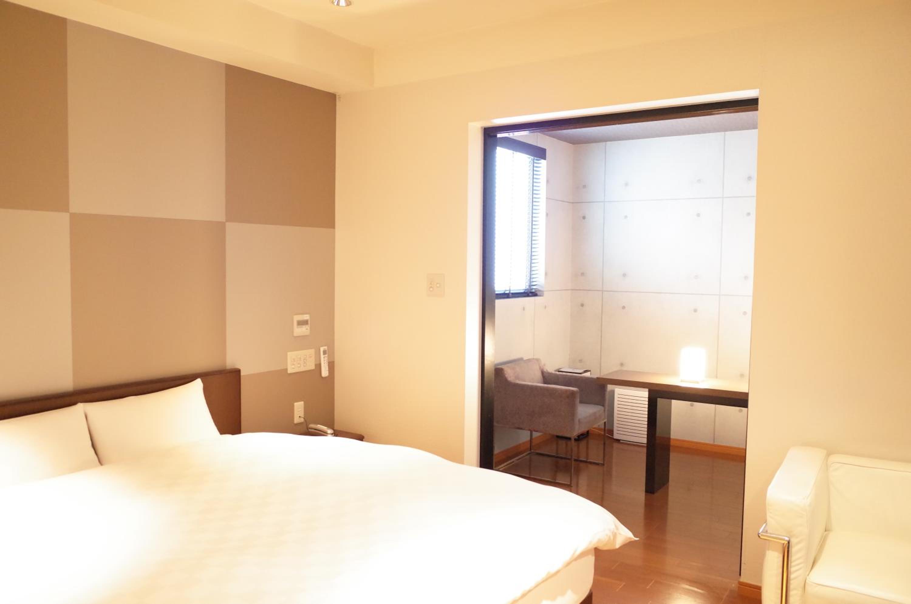 Queen Room - Photo 1