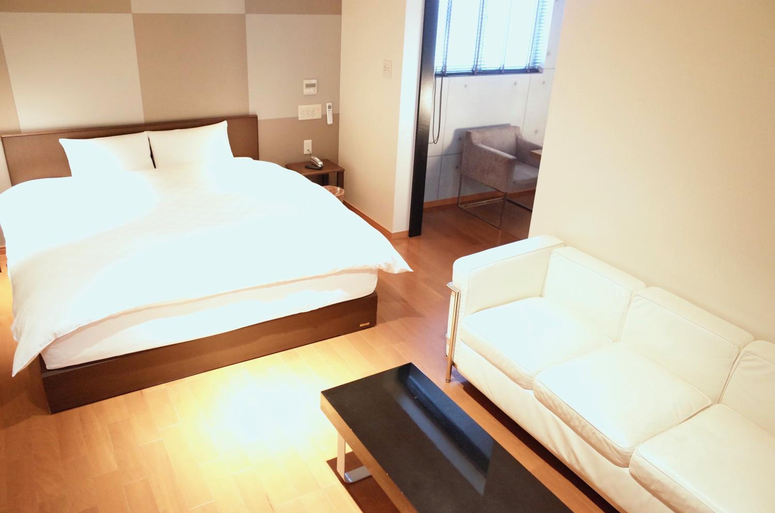 Queen Room - Photo 8