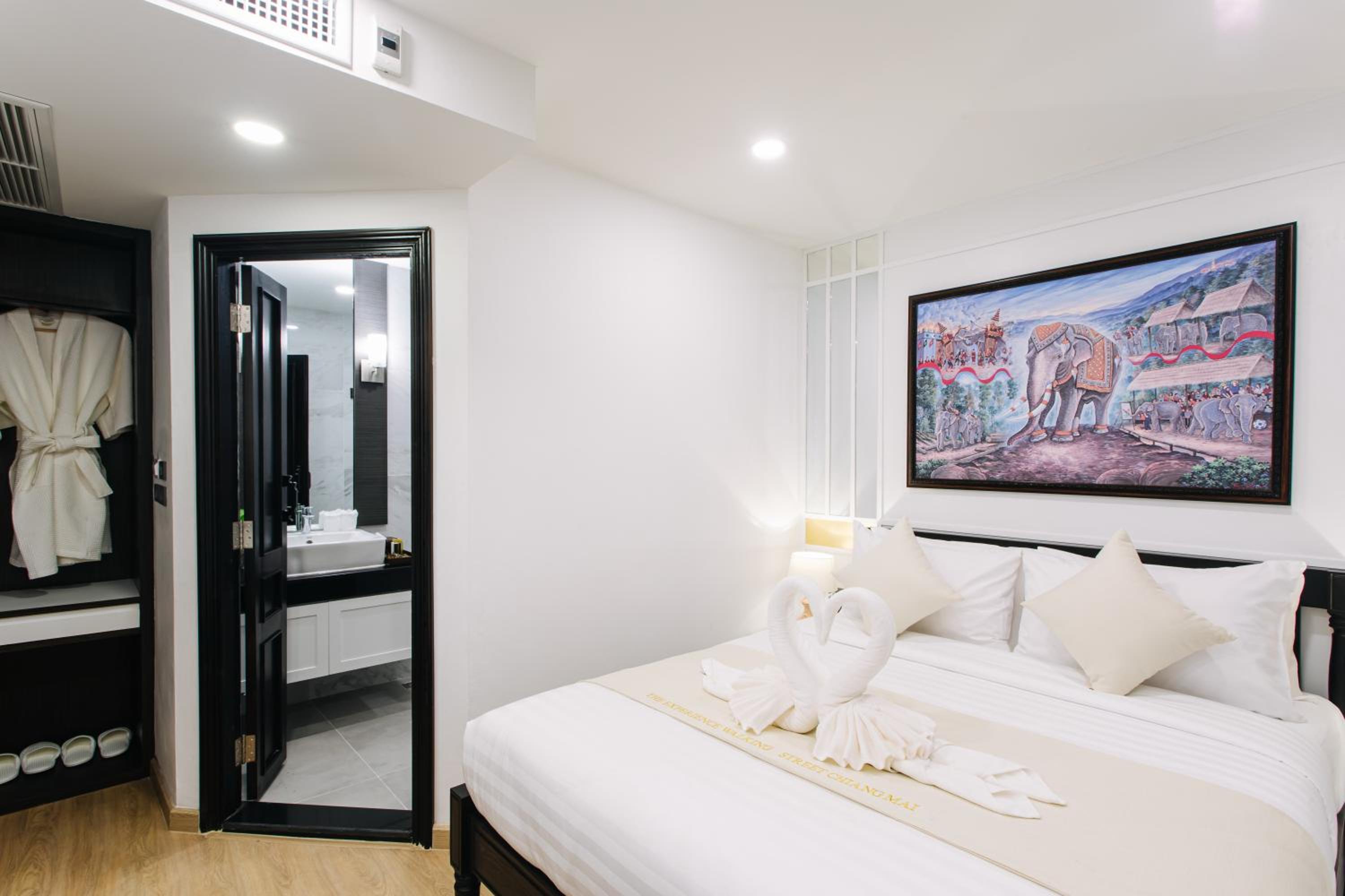 Standard Queen Room photo 1