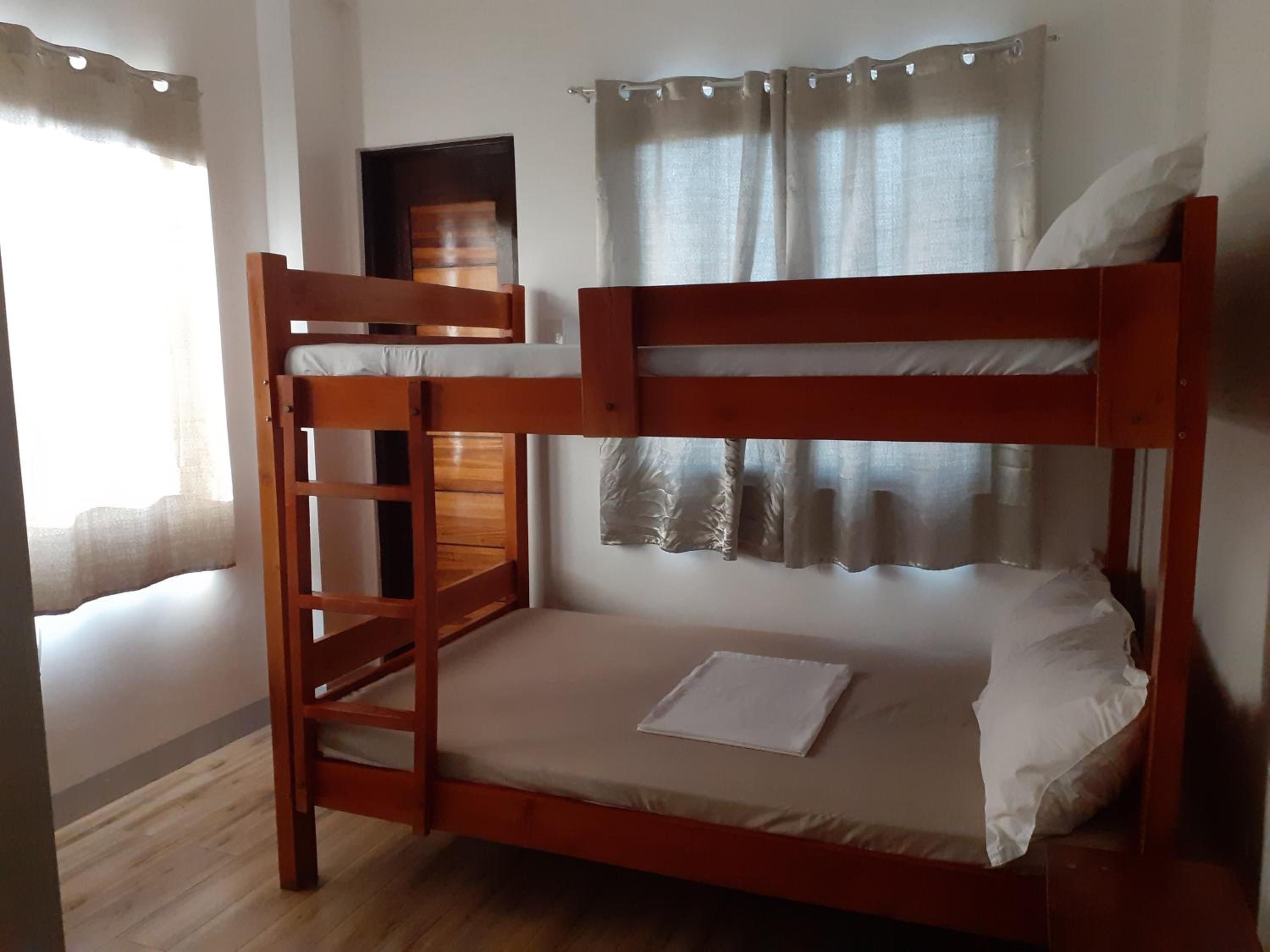 Quadruple Room with Balcony - Photo 1