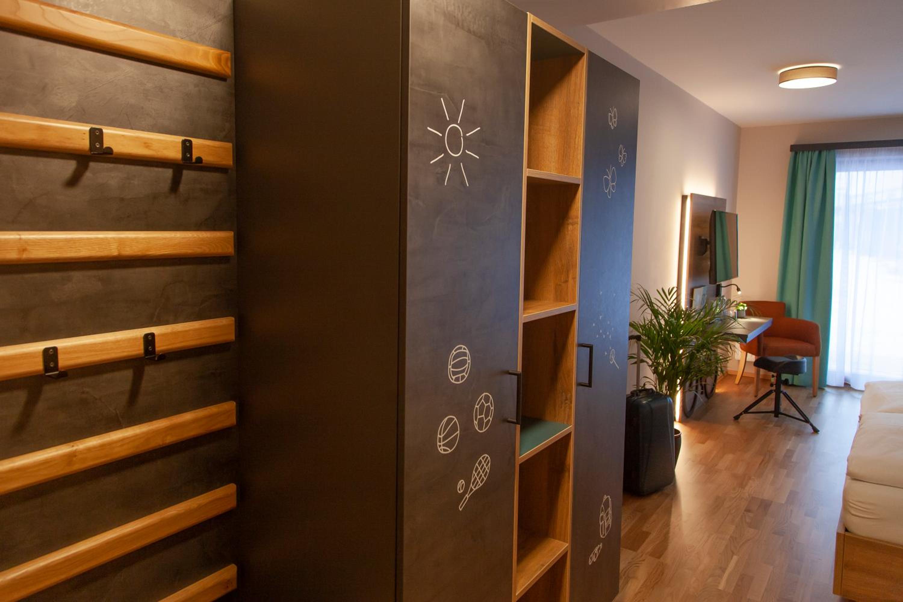 Triple Room - Photo 2