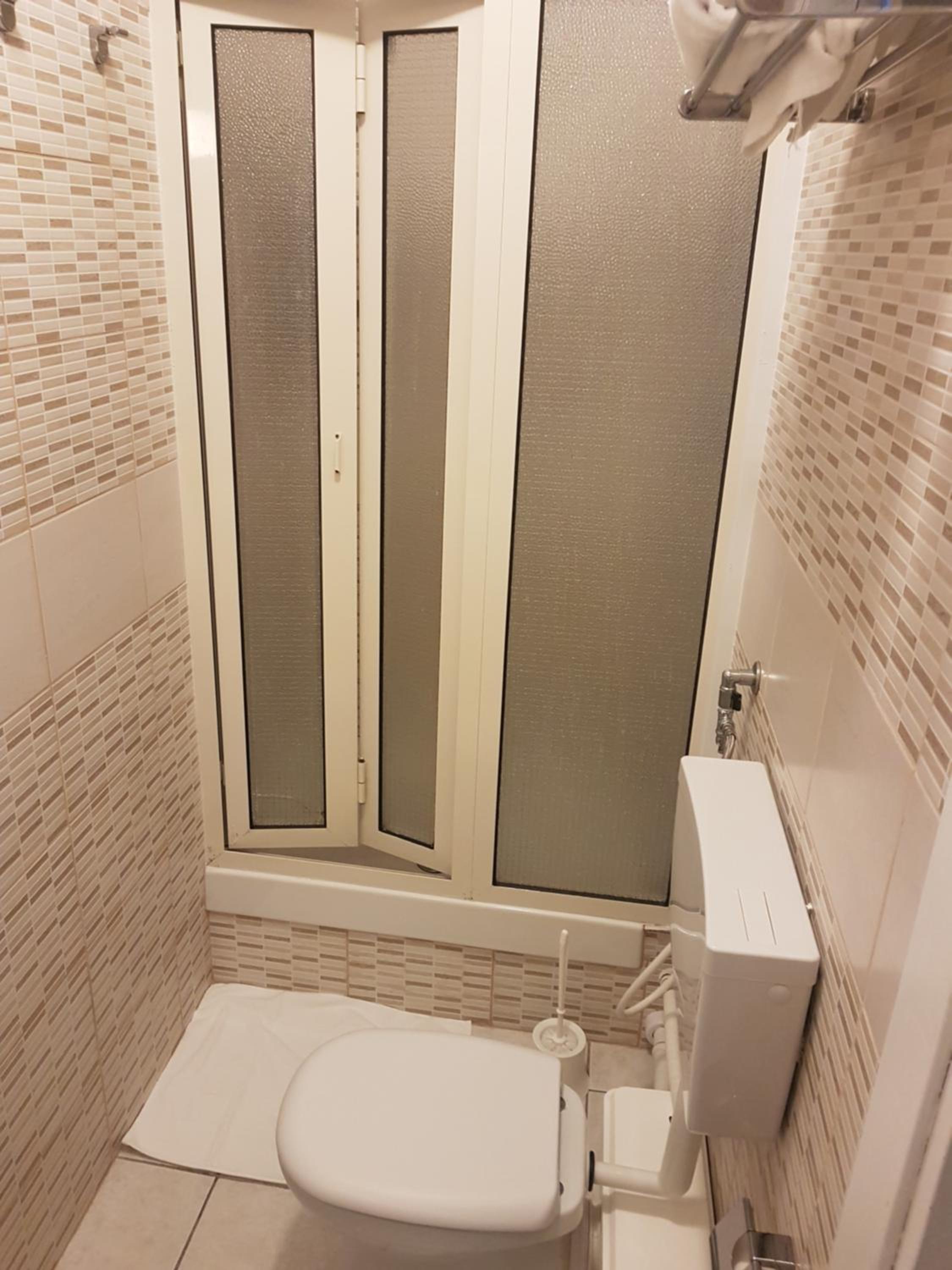 Double or Twin Room with Balcony - Photo 3