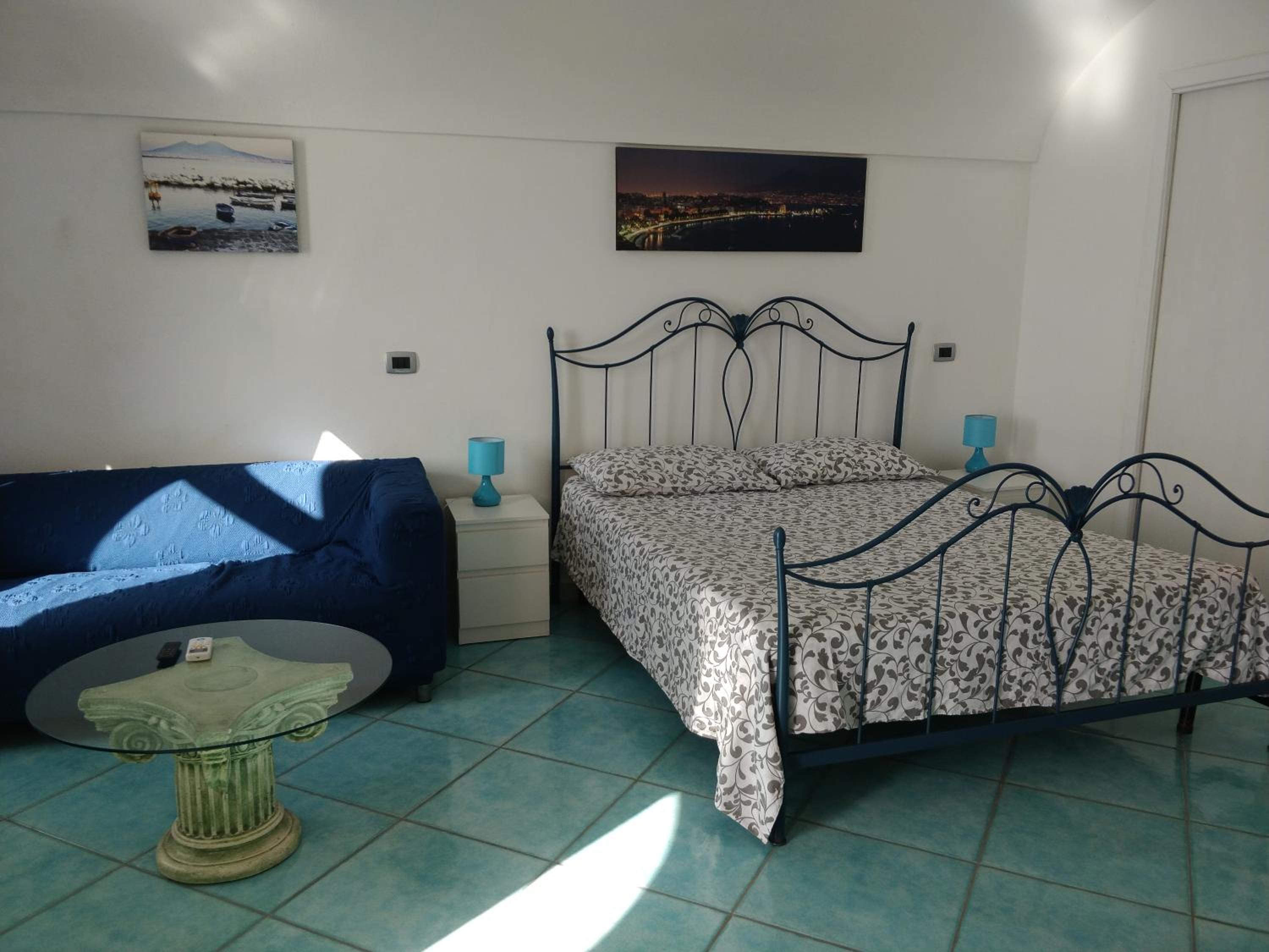 Quadruple Room with Terrace photo 3
