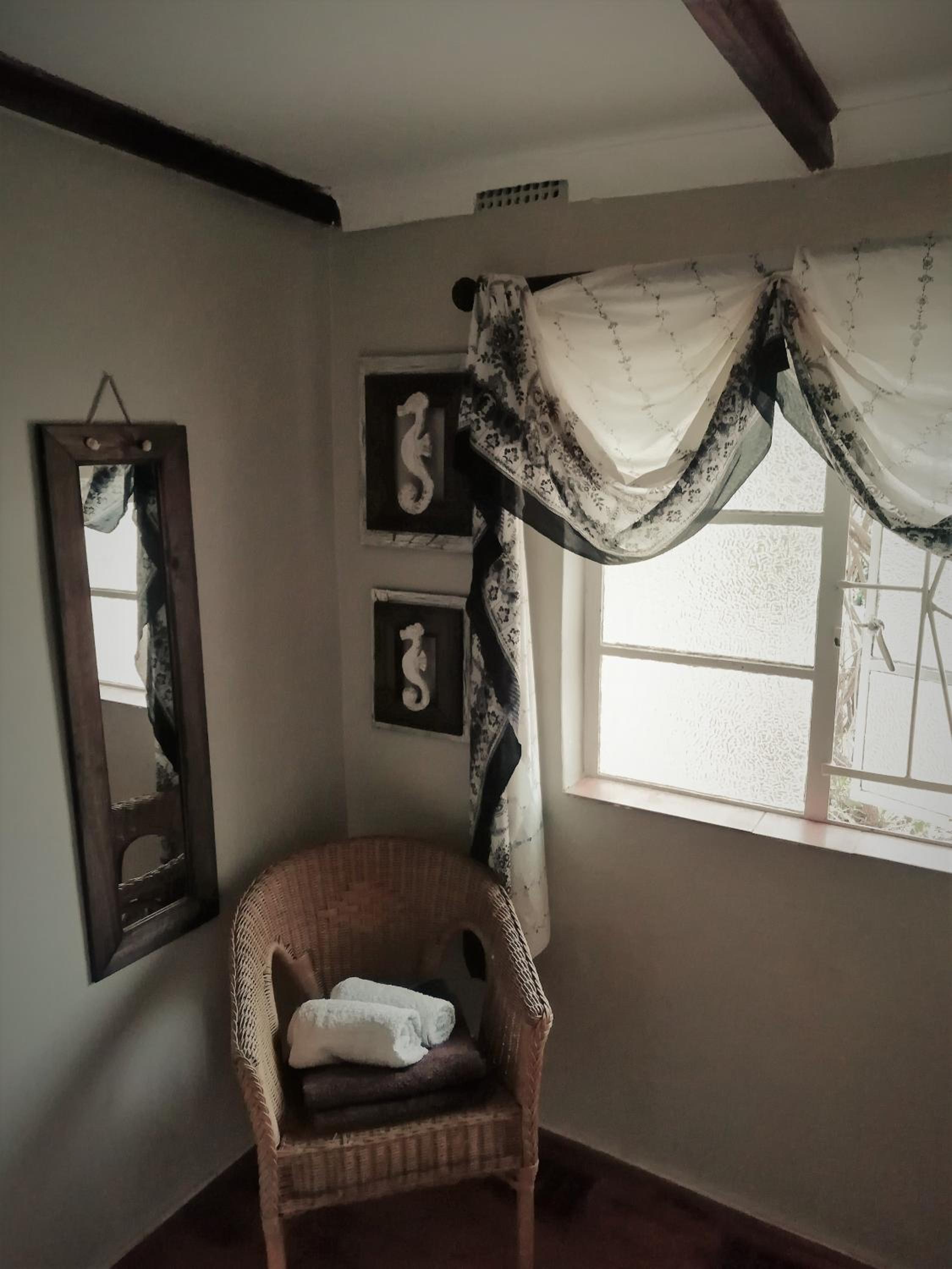 Budget Double Room - Photo 3