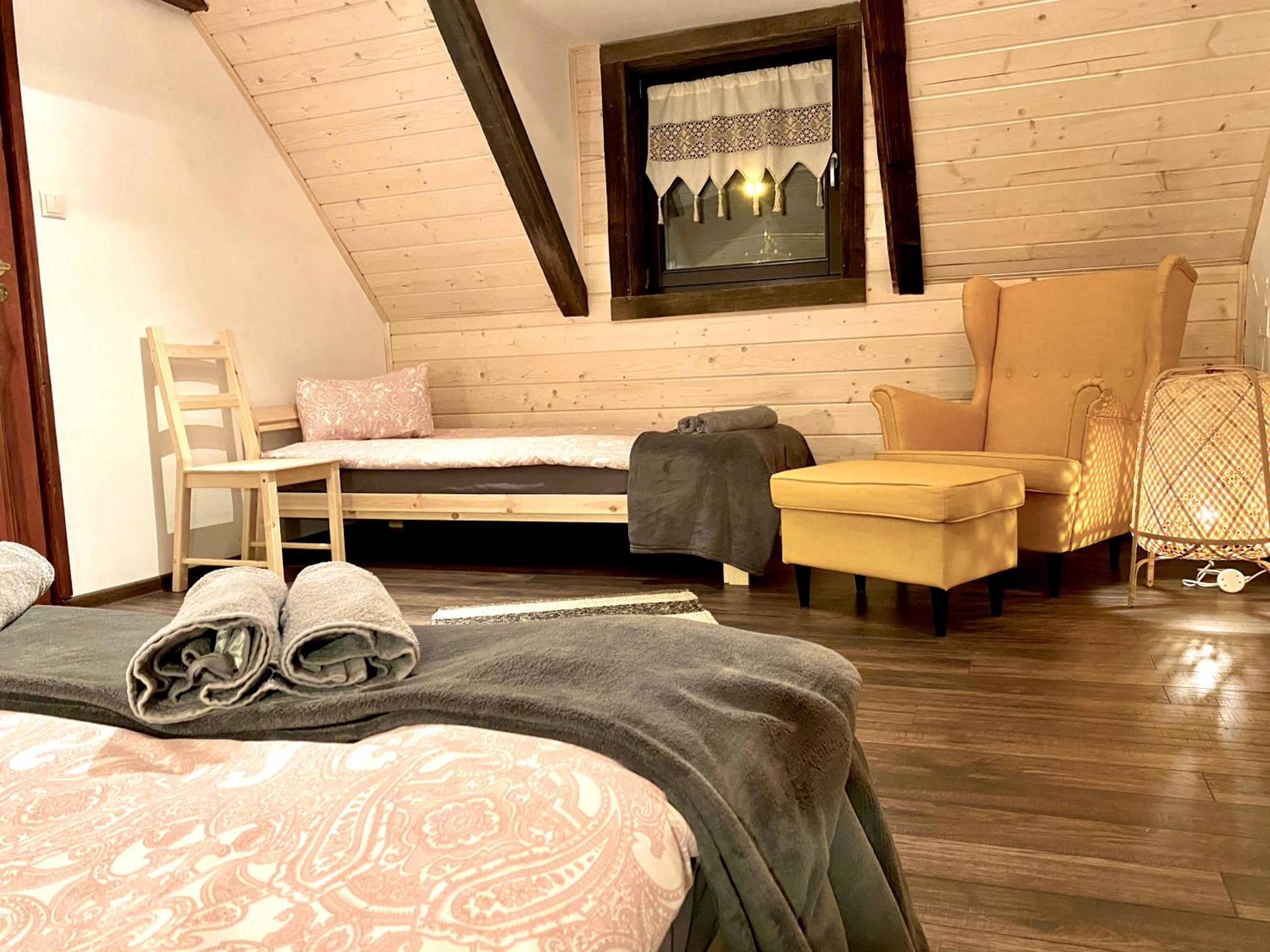 Two-Bedroom Apartment - Photo 4