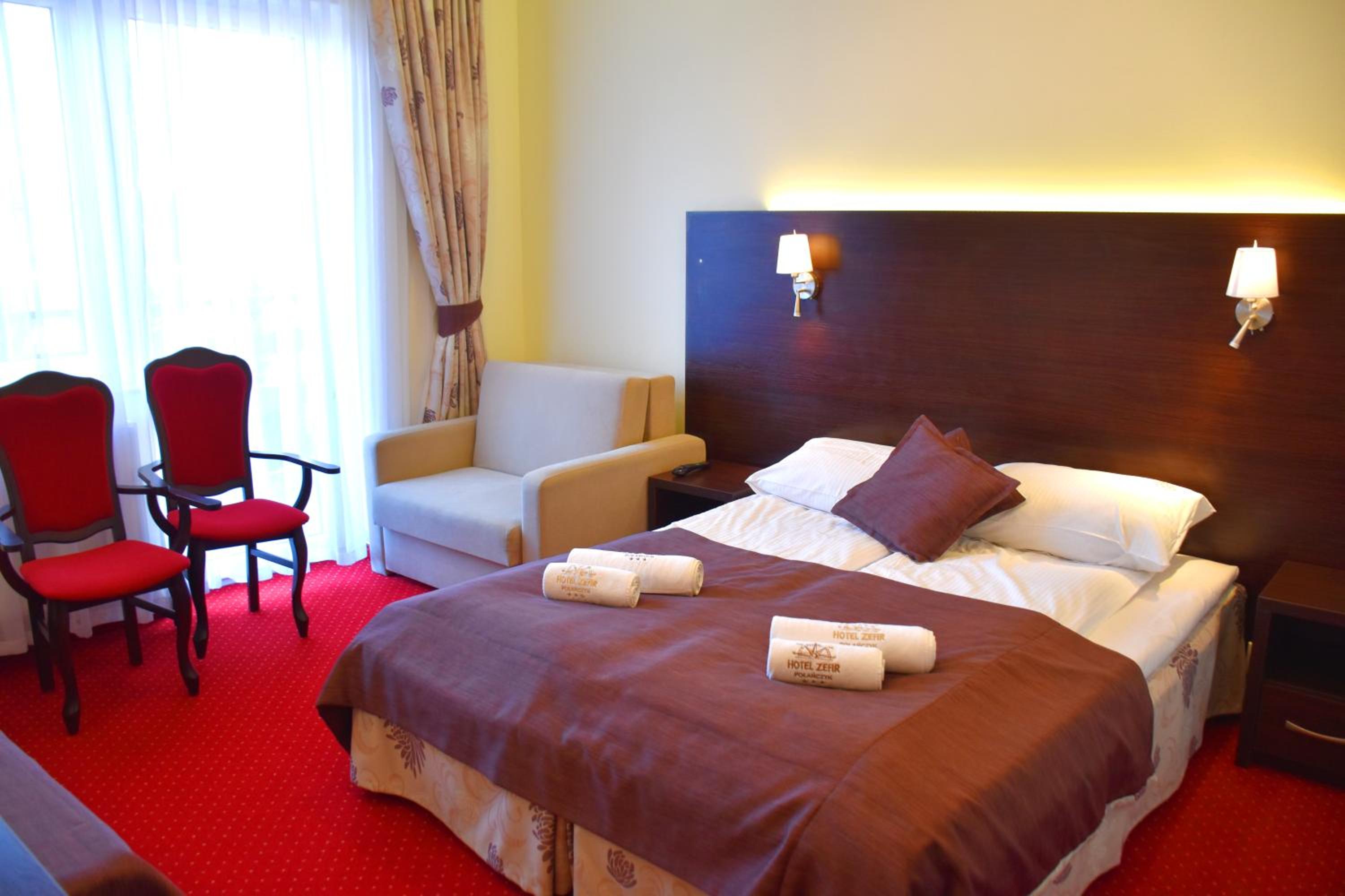 Double or Twin Room - Photo 1