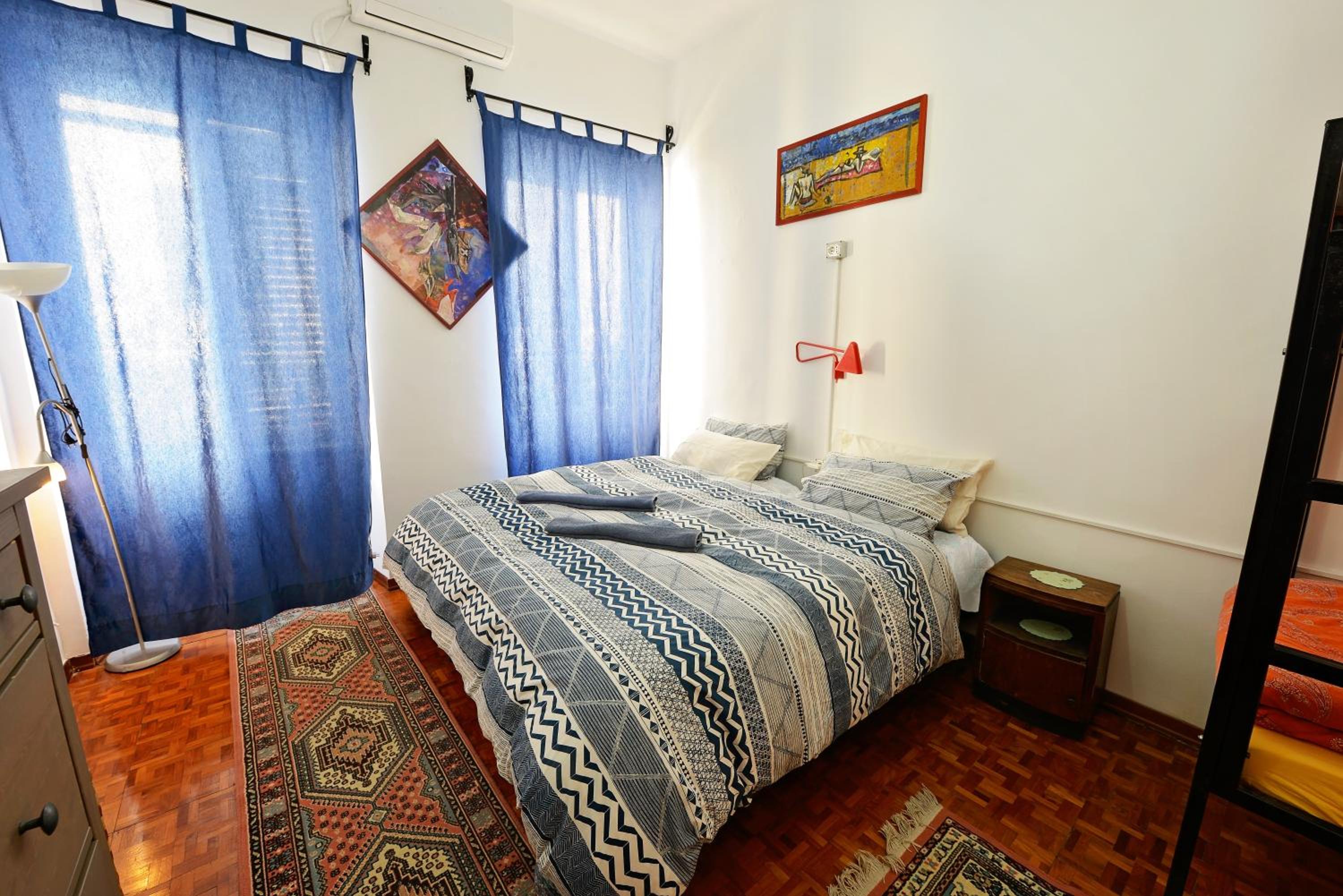 Standard Double Room With Shared Bathroom photo 1