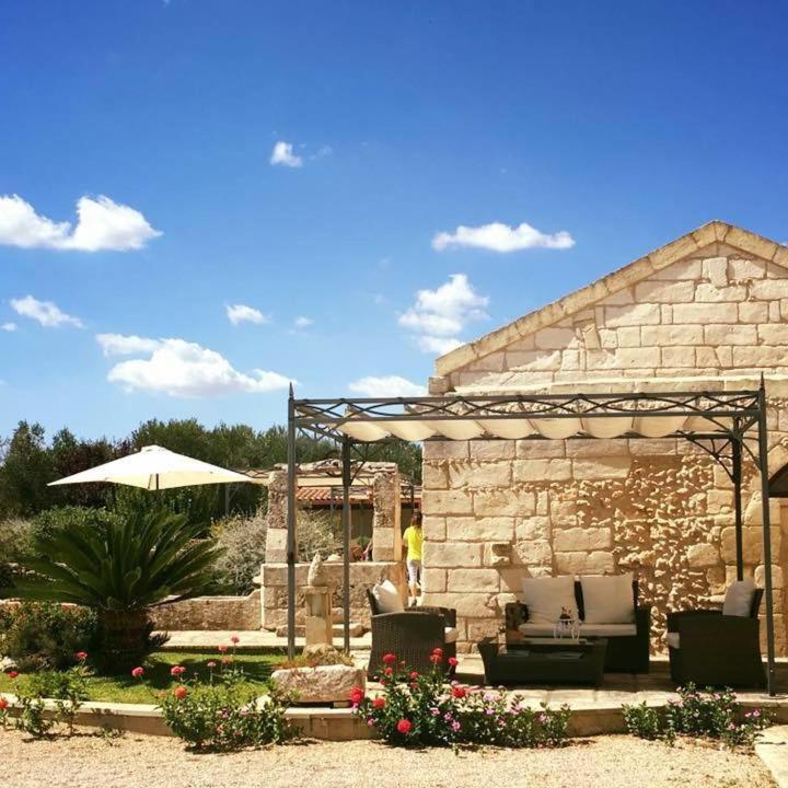 Villa with Garden View