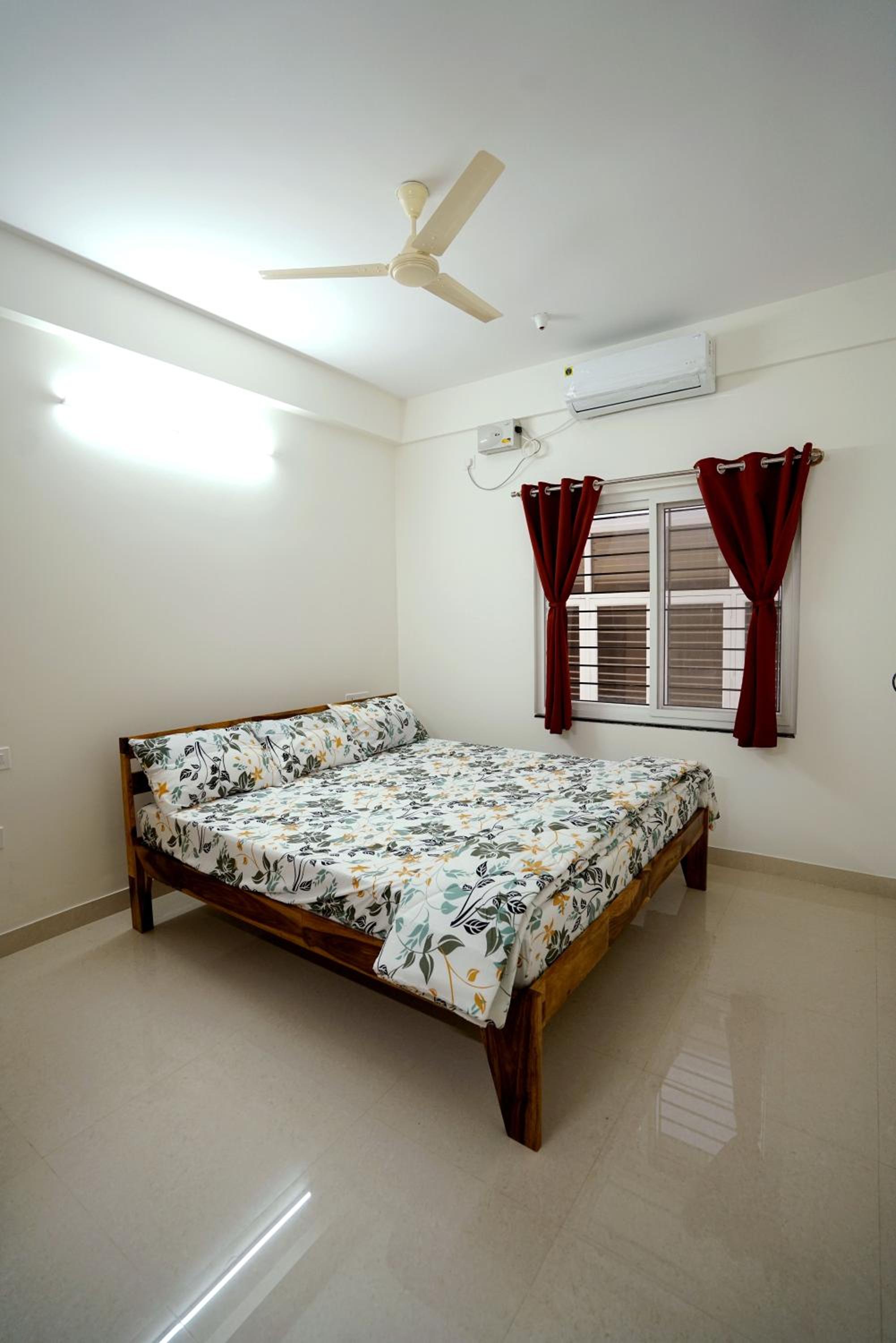 Two-Bedroom Apartment - Photo 22