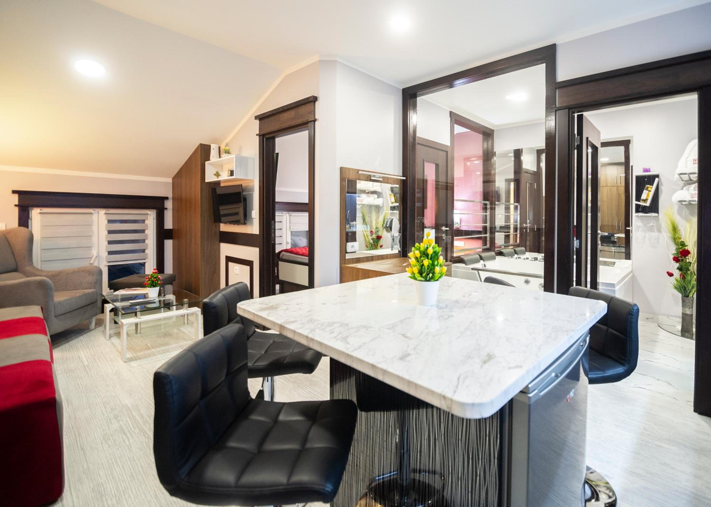Superior Apartment photo 1