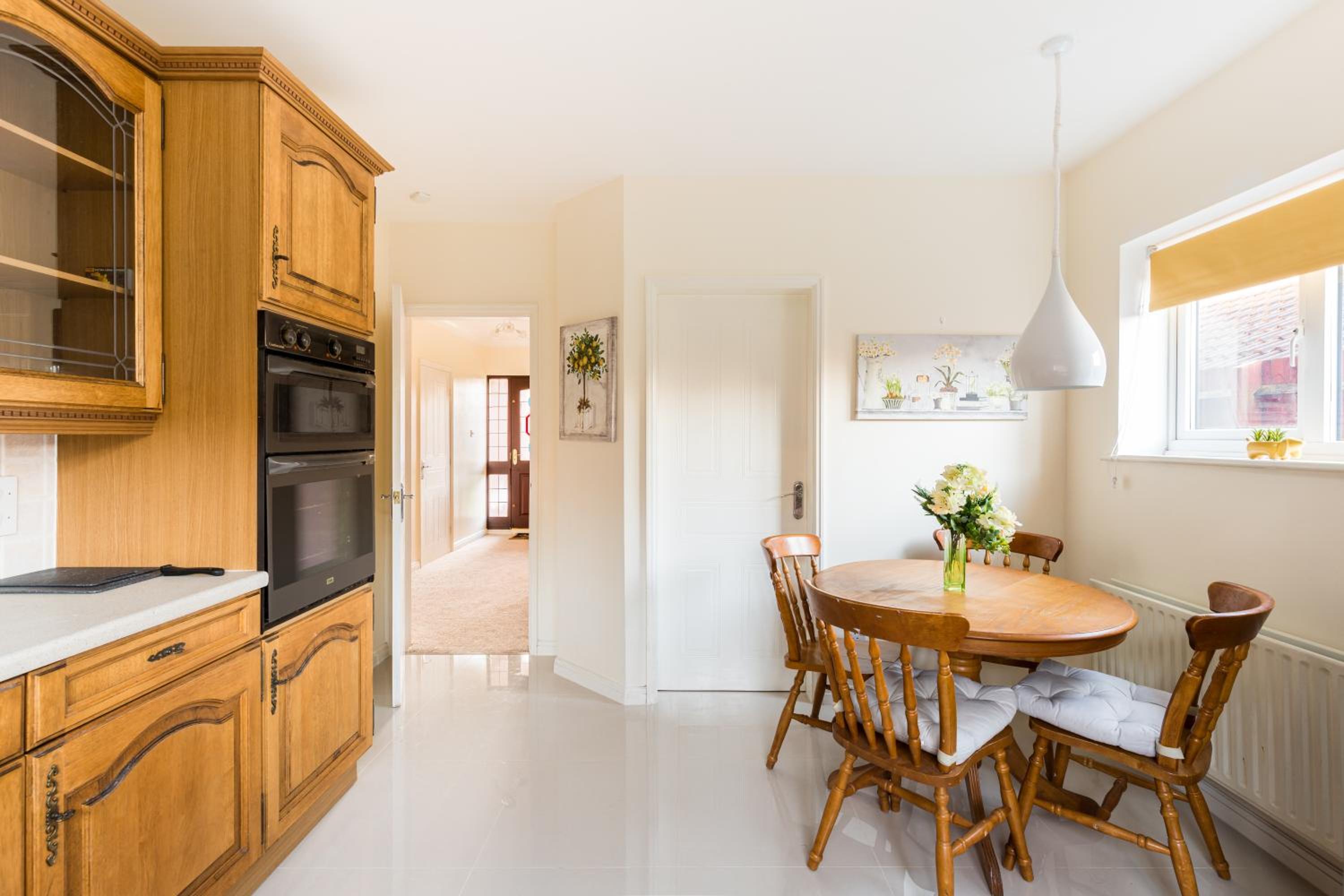 Four-Bedroom House - Photo 18