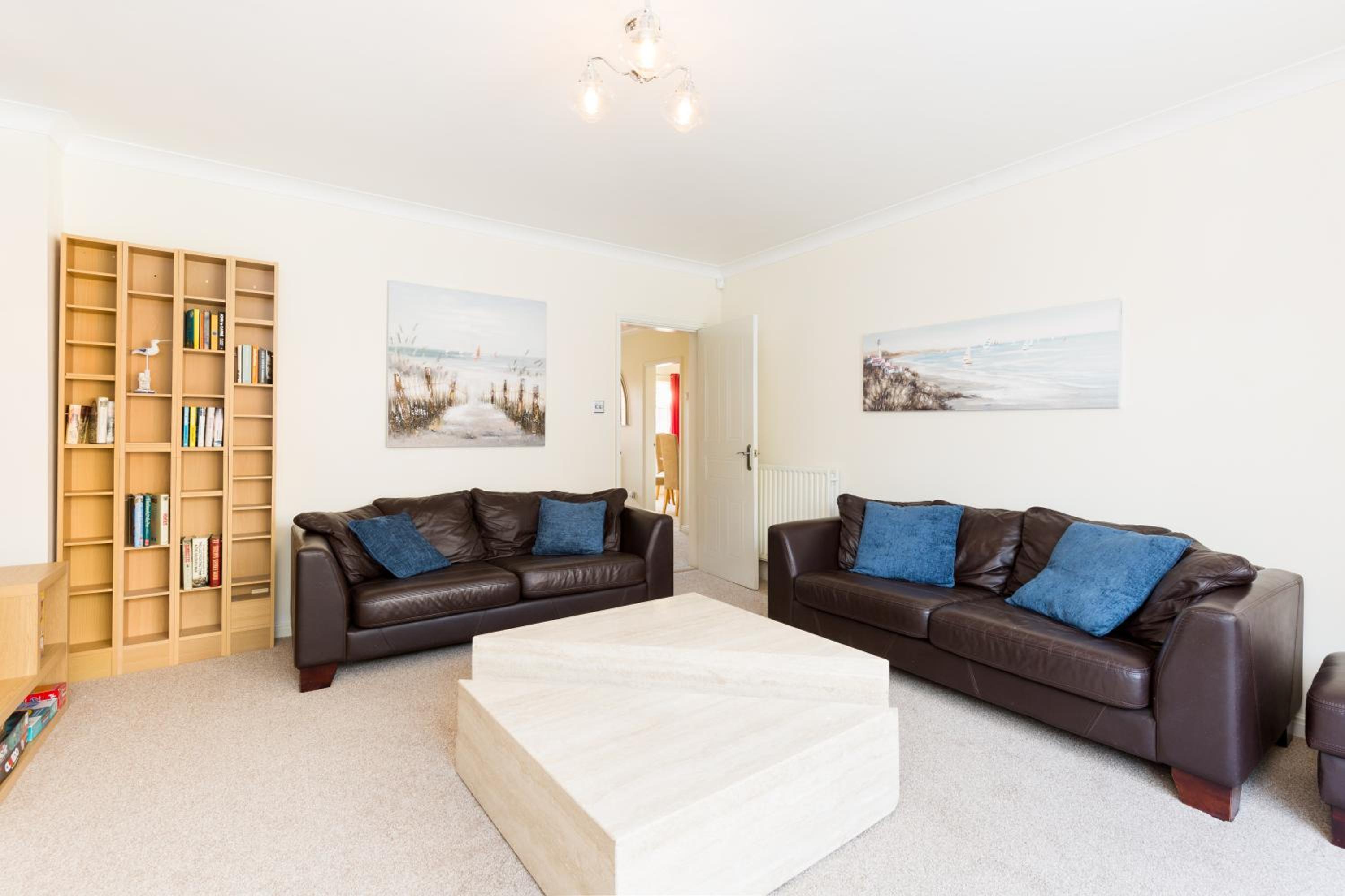 Four-Bedroom House - Photo 13