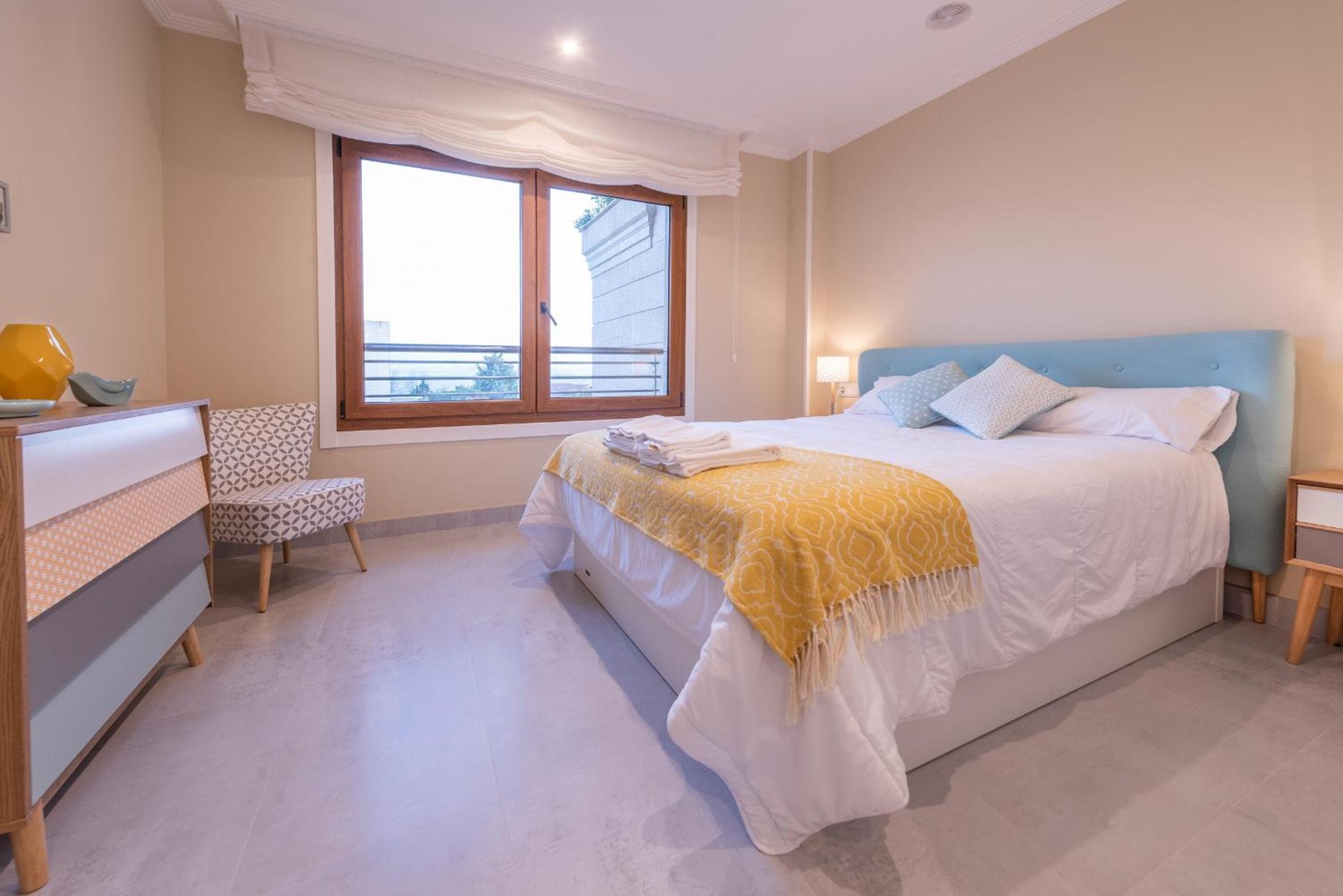 Apartamento con Balcón