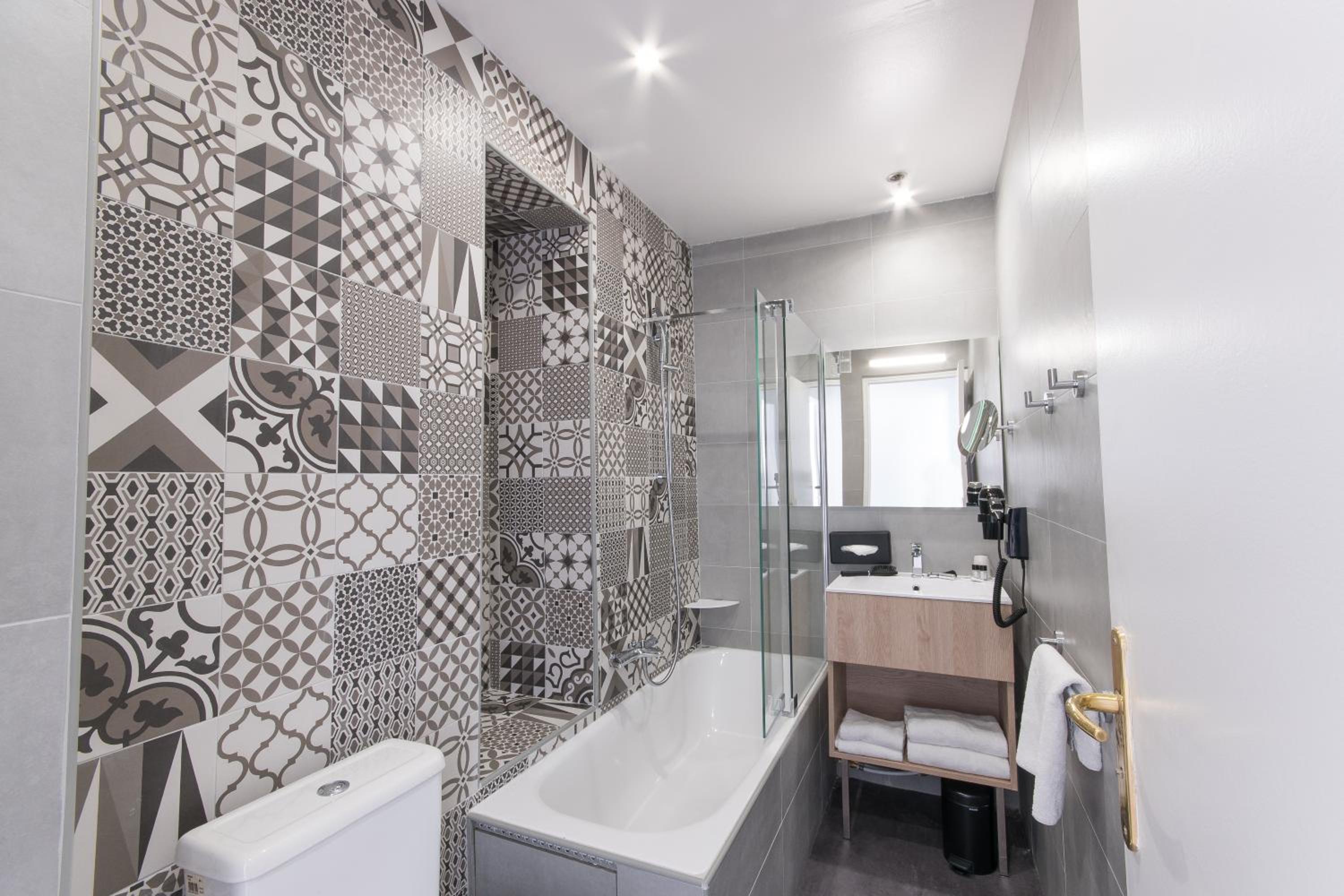 Superior Double Room - Photo 19
