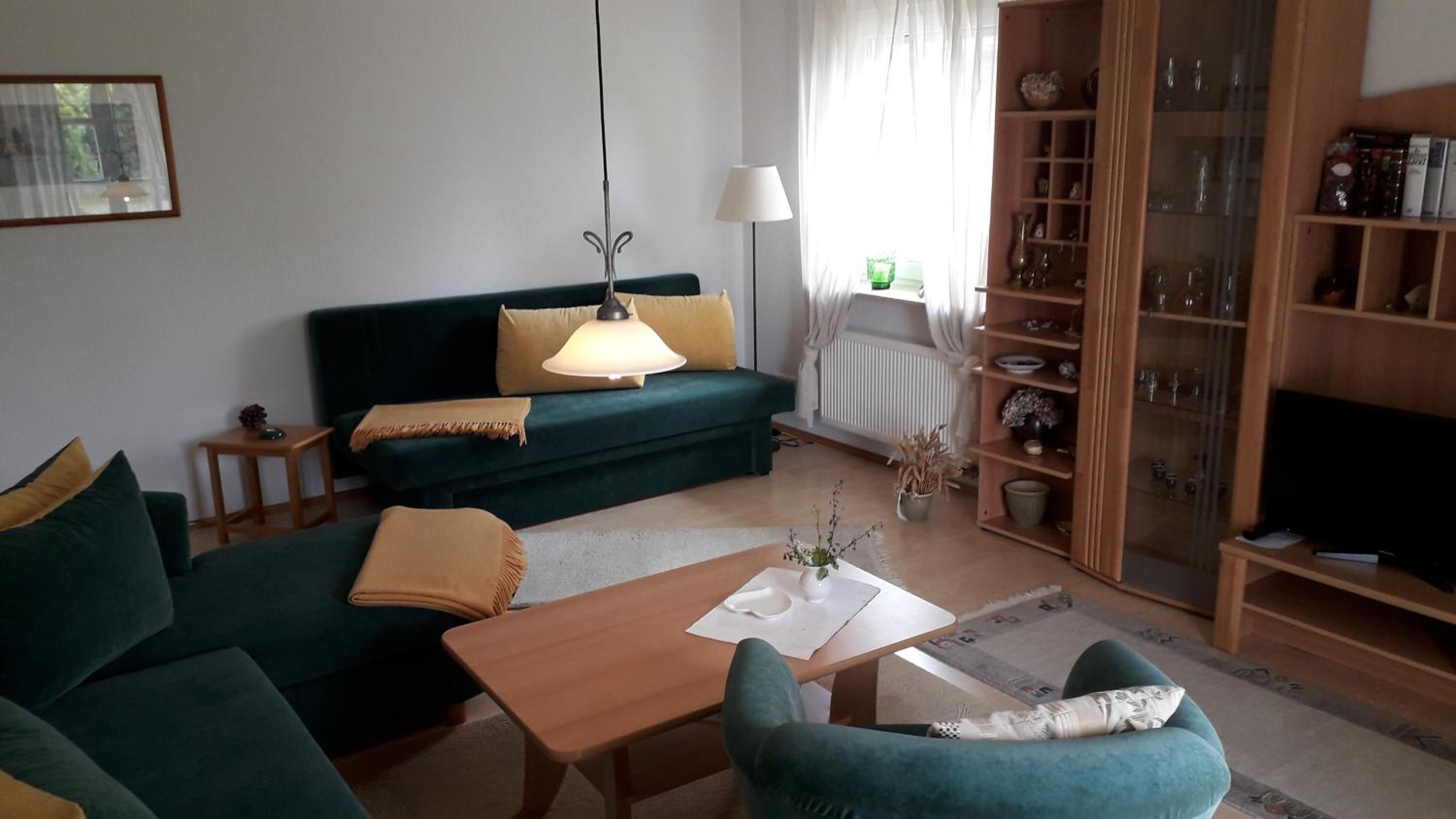 One-Bedroom Apartment photo 1
