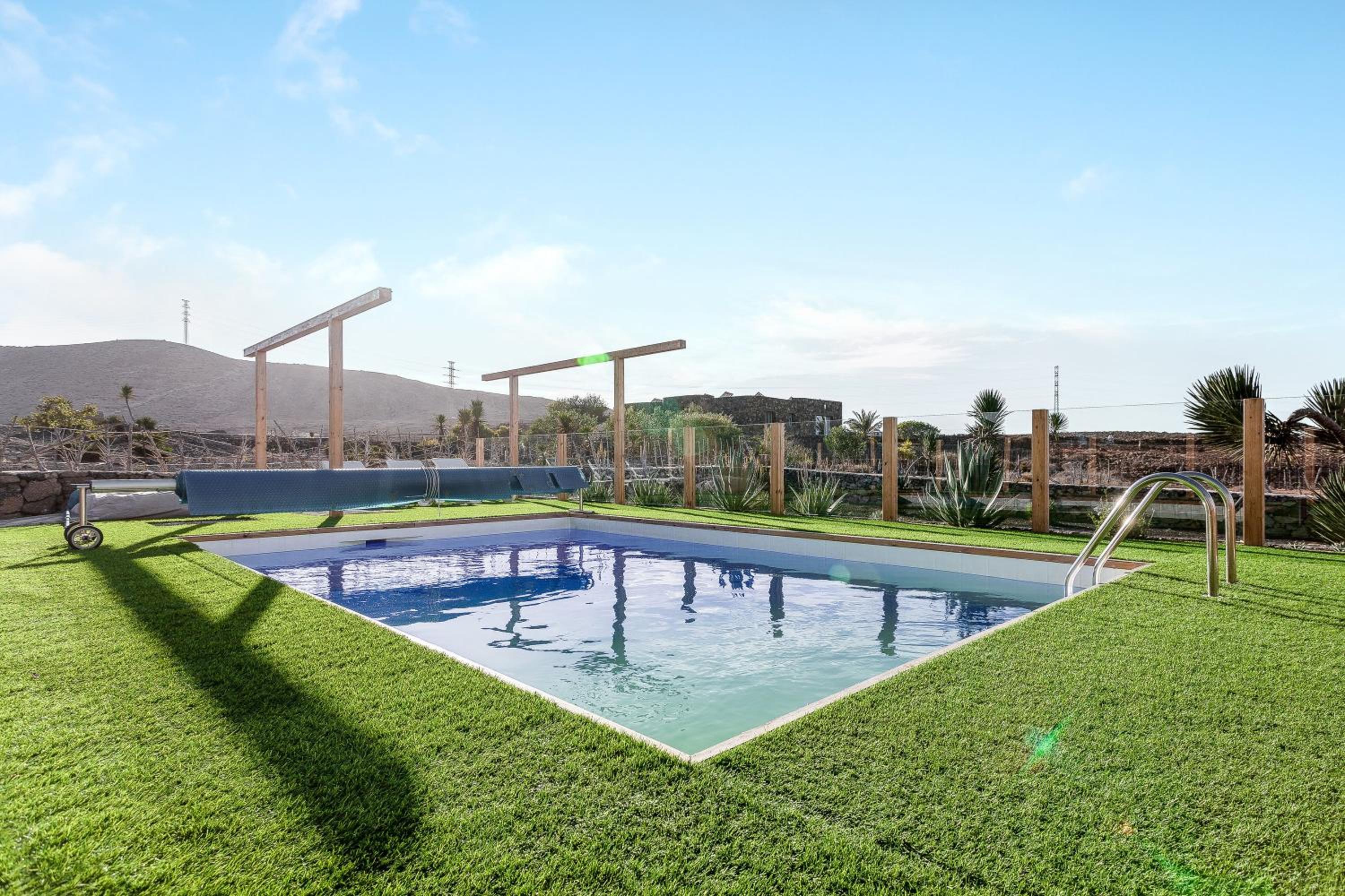 Villa with Sea View photo 2