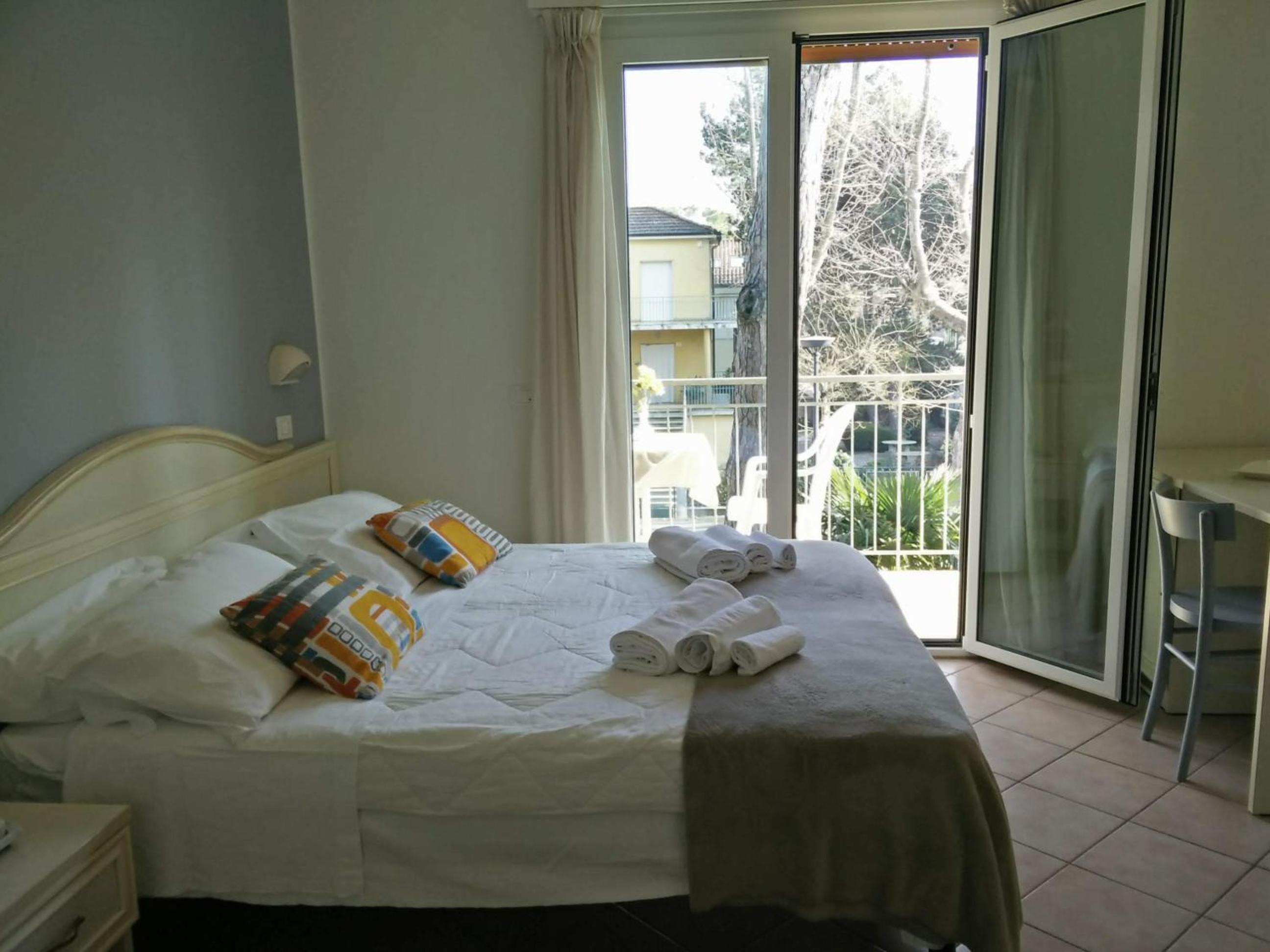 Double Room with Balcony photo 1