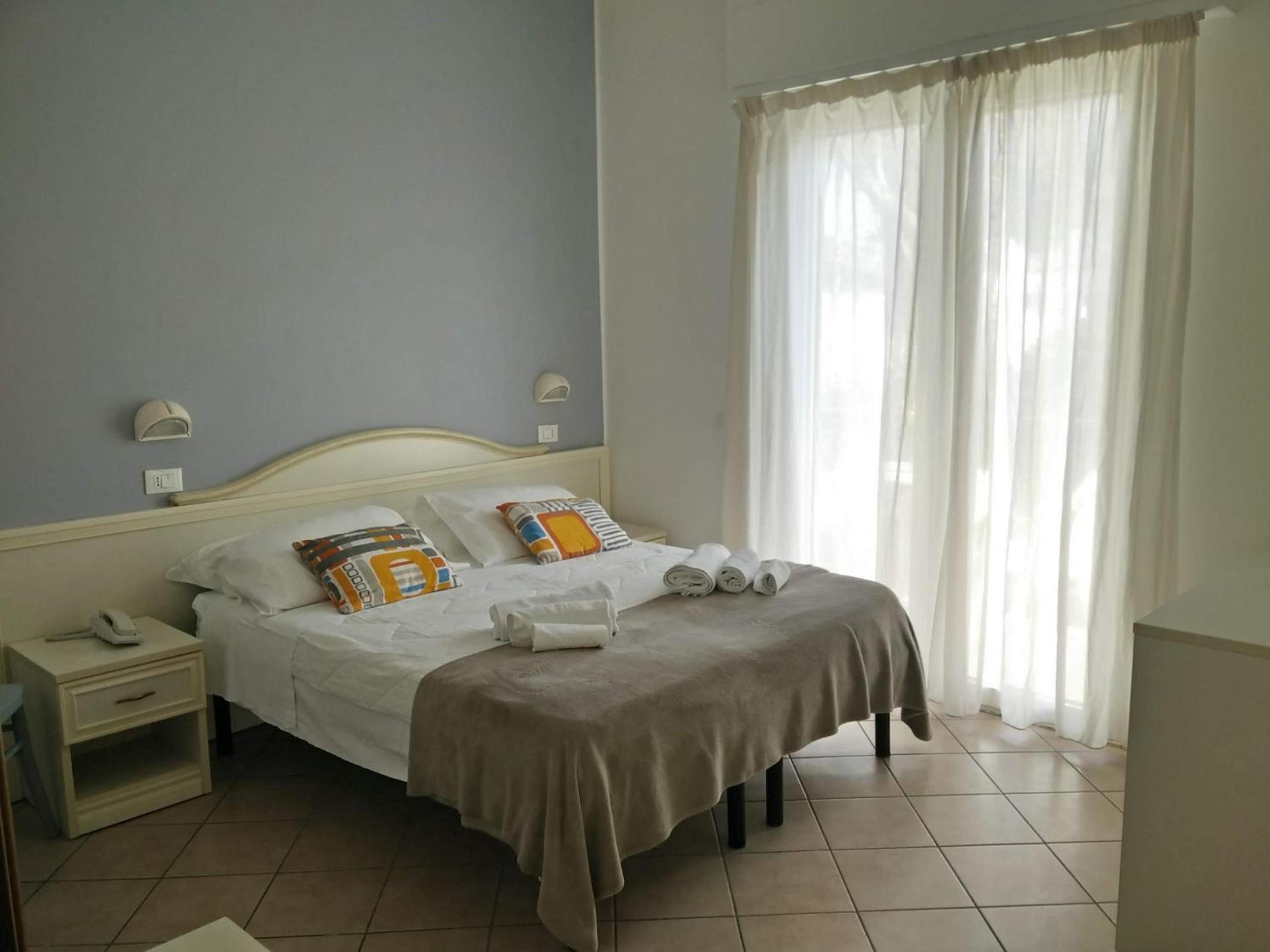 Double Room with Balcony photo 2