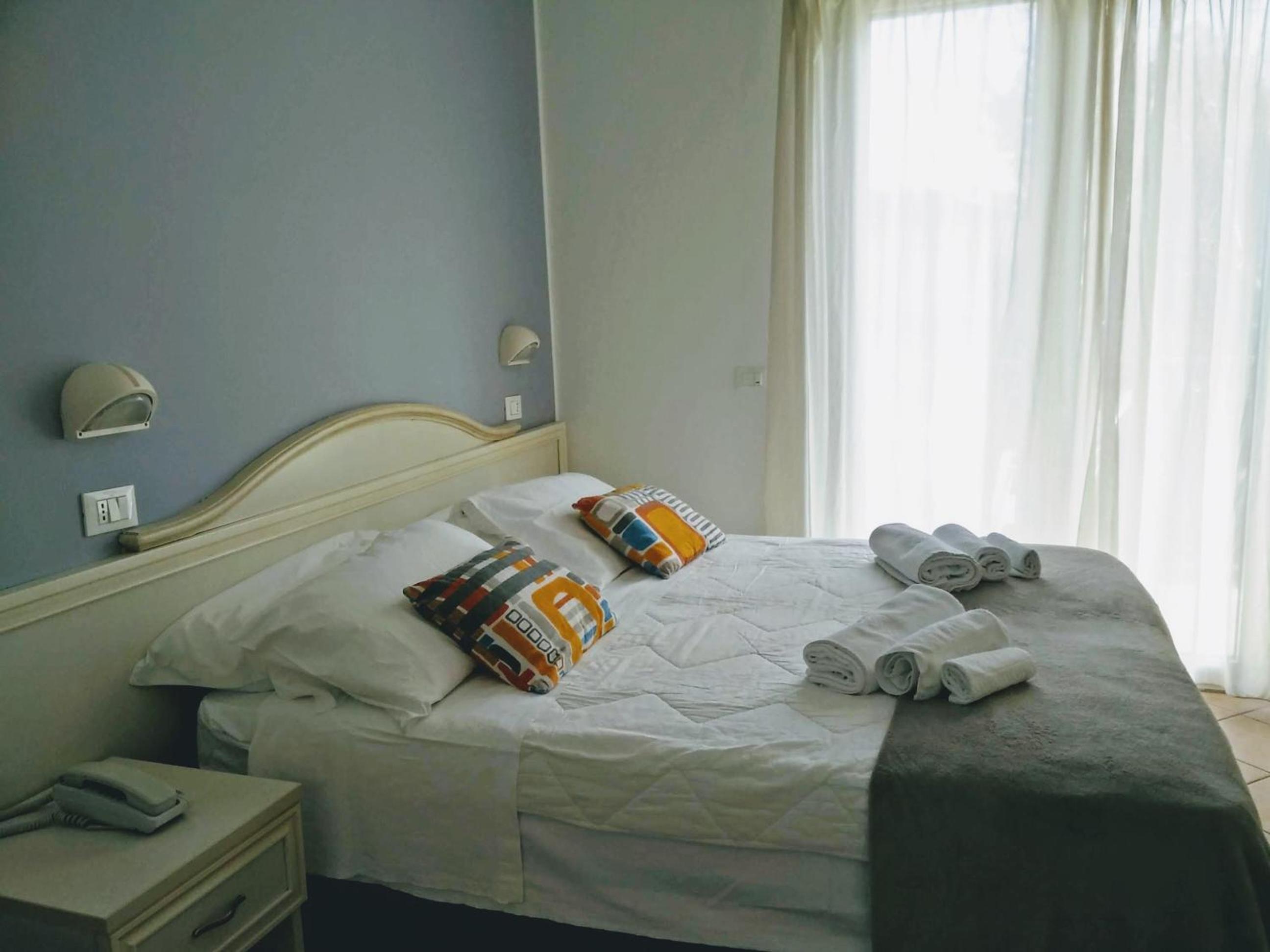 Double Room with Balcony photo 3