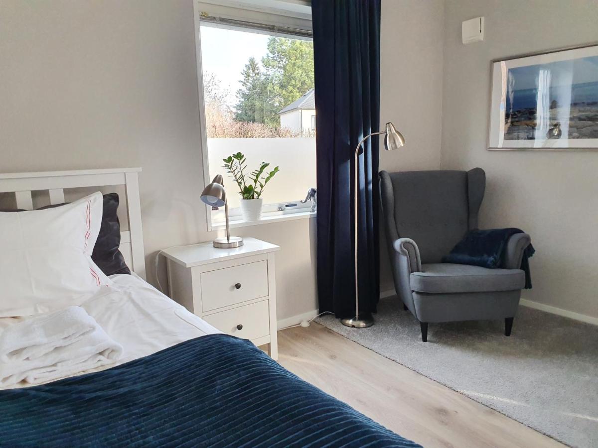 Single Room with Private Bathroom