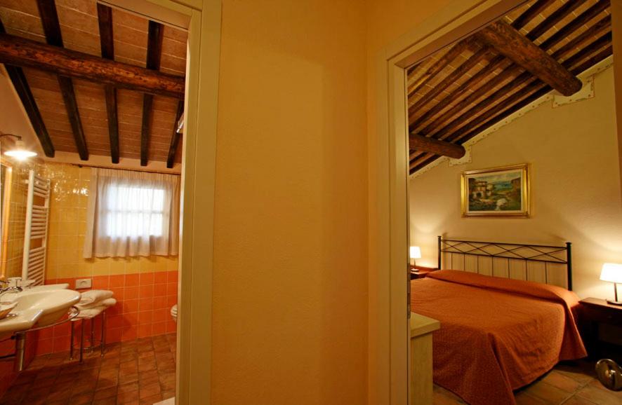 Quadruple Room - Photo 3