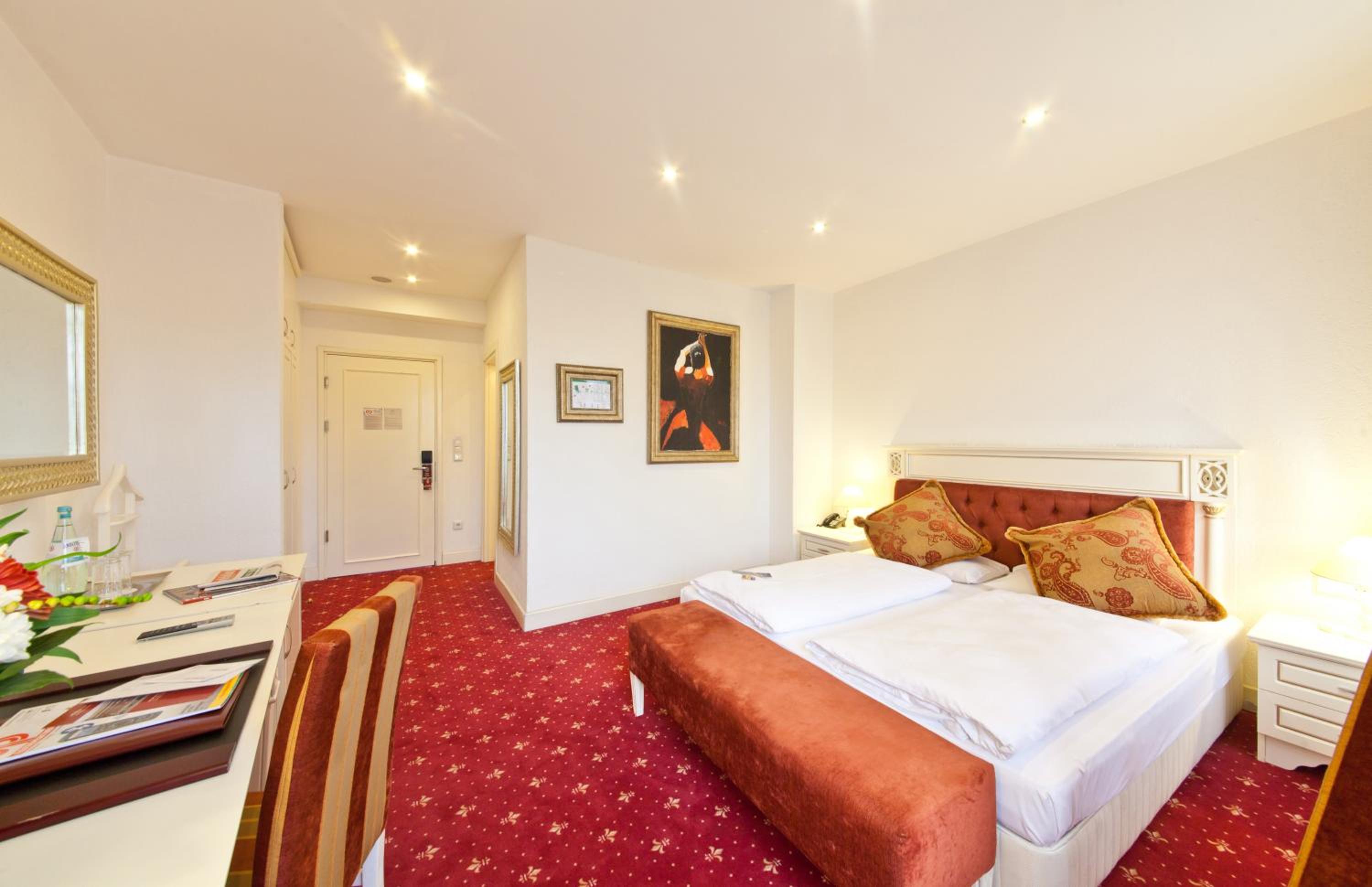 Comfort Double Room - Photo 4