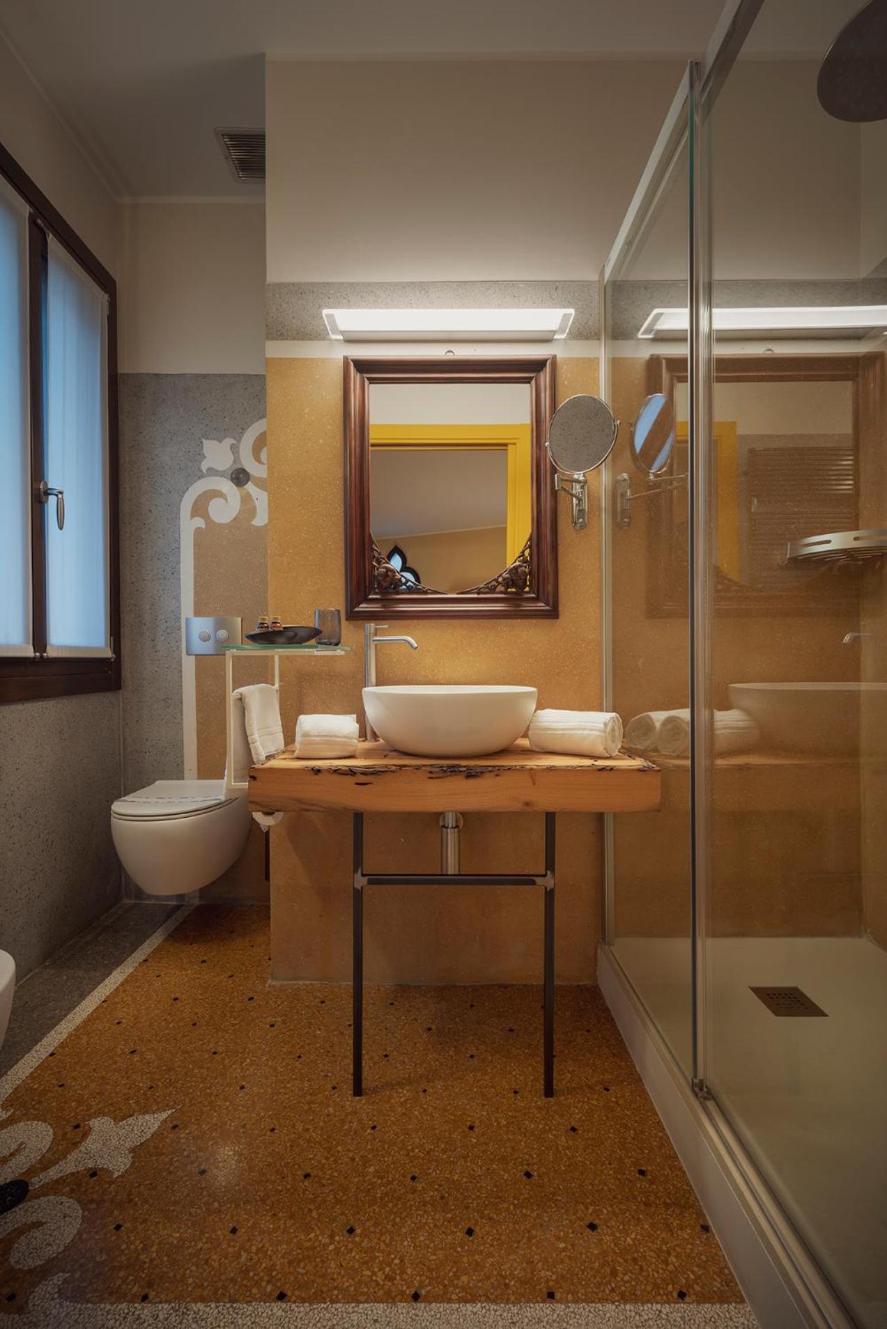 Executive Junior Suite with Garden View photo 3