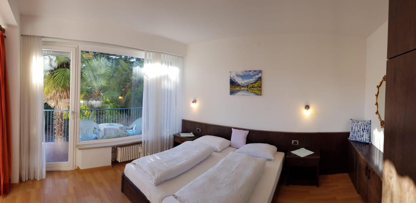 Superior One-Bedroom Apartment with Balcony