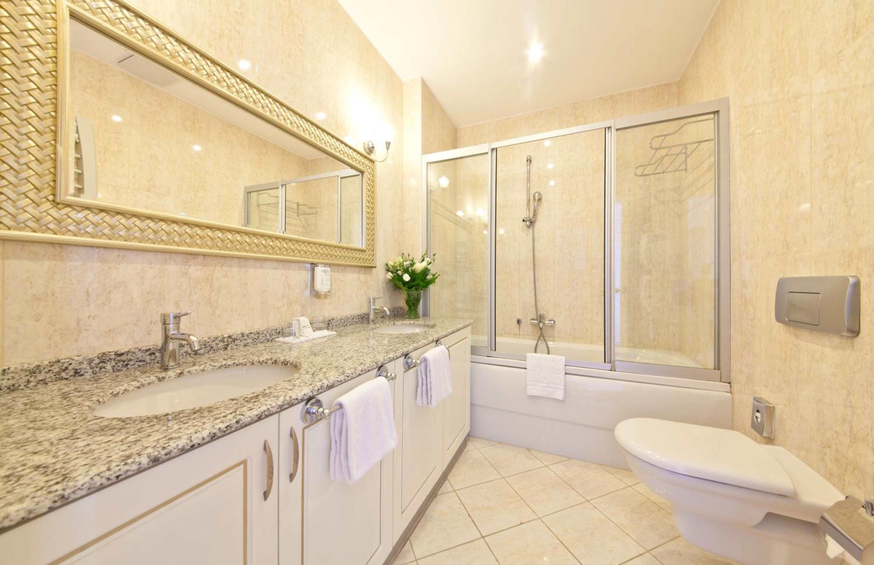 Superior Triple Room - Photo 2