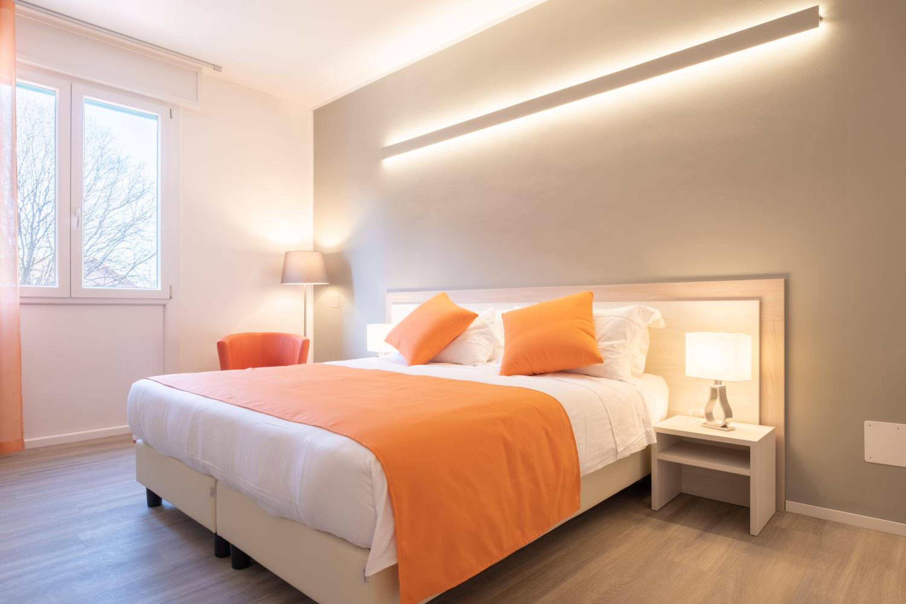 Superior Deluxe Double or Twin Room  - Photo 4