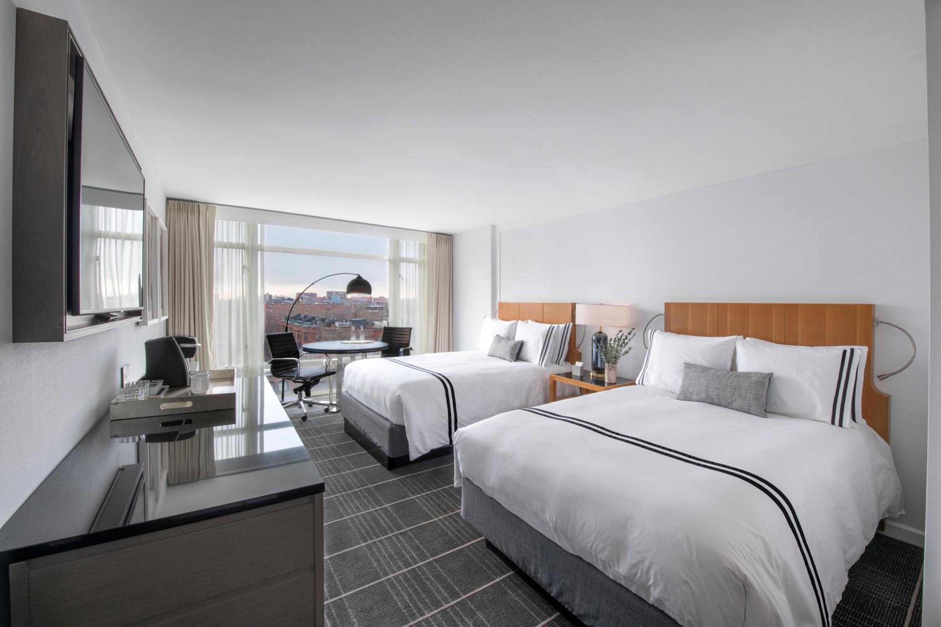 Superior Double Room with Two Double Beds - Photo 1