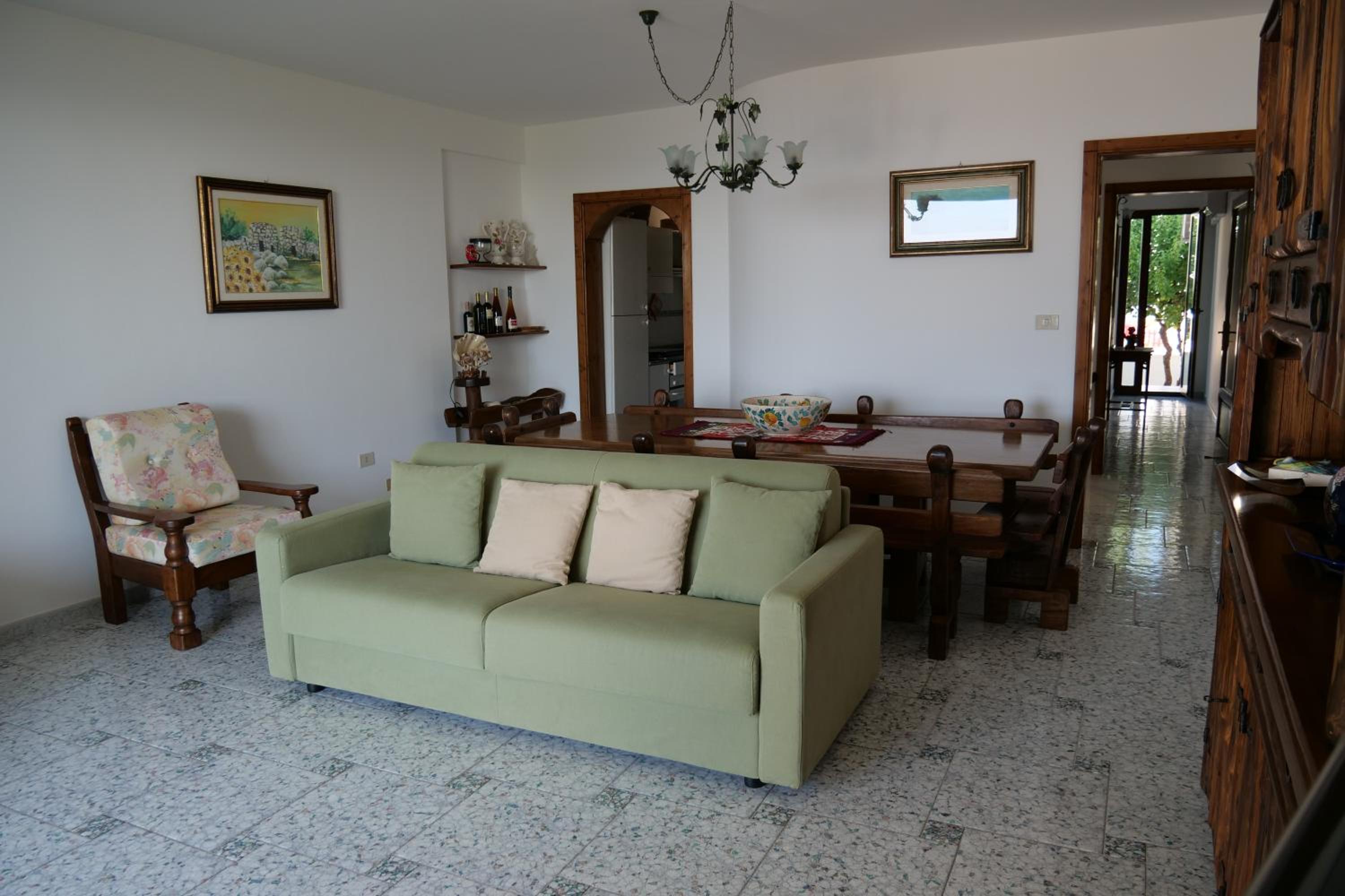 One-Bedroom House photo 2