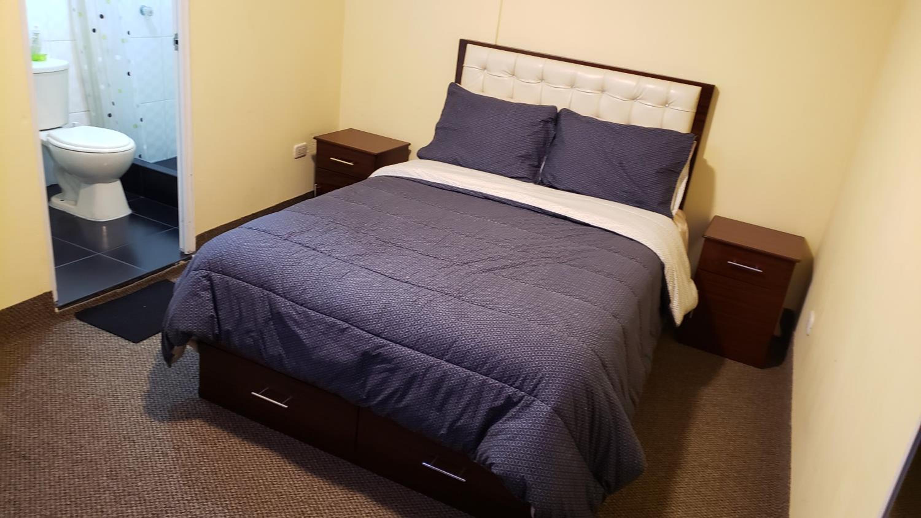 Double Room with Private Bathroom