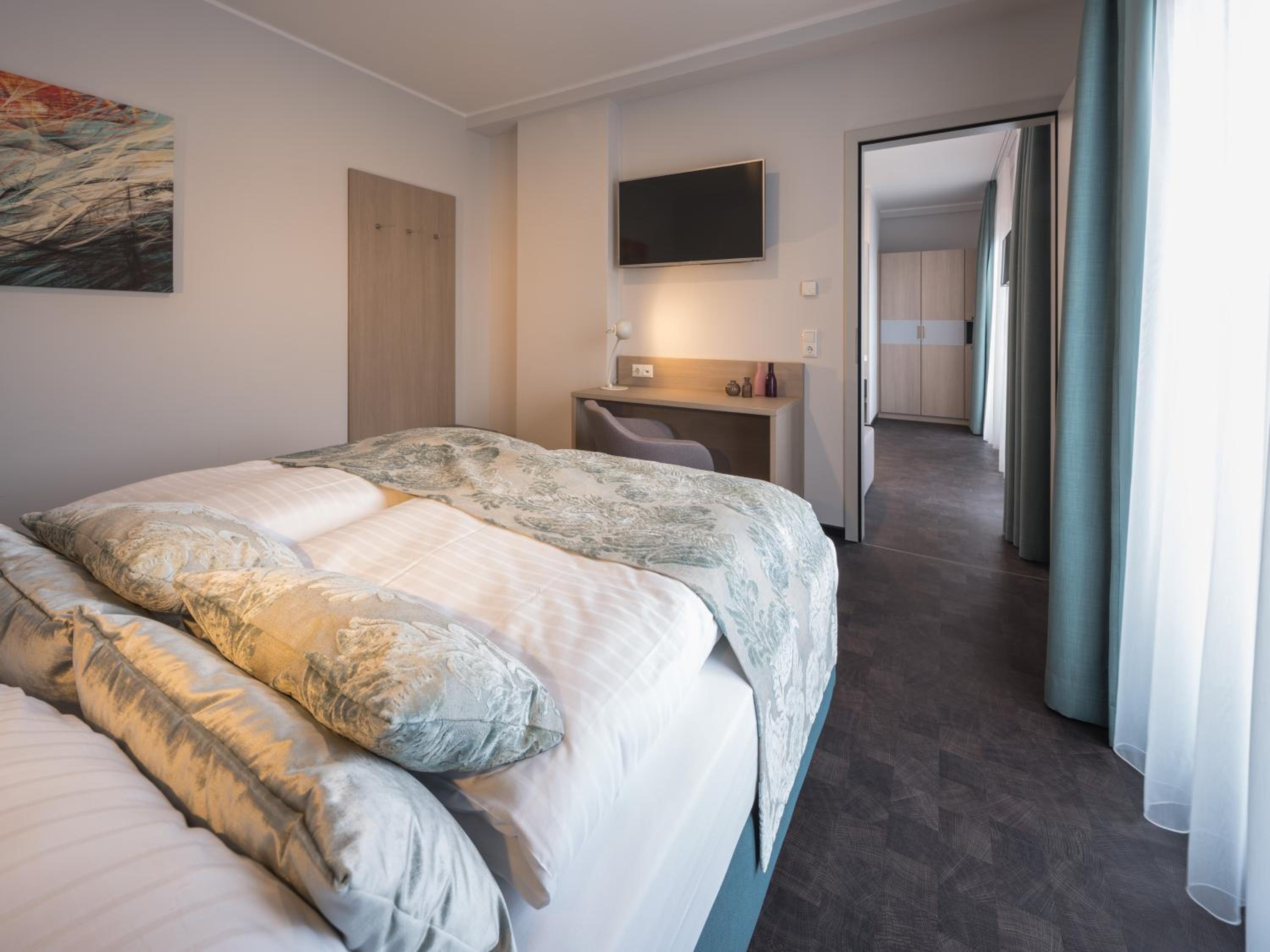 Two-Bedroom Suite